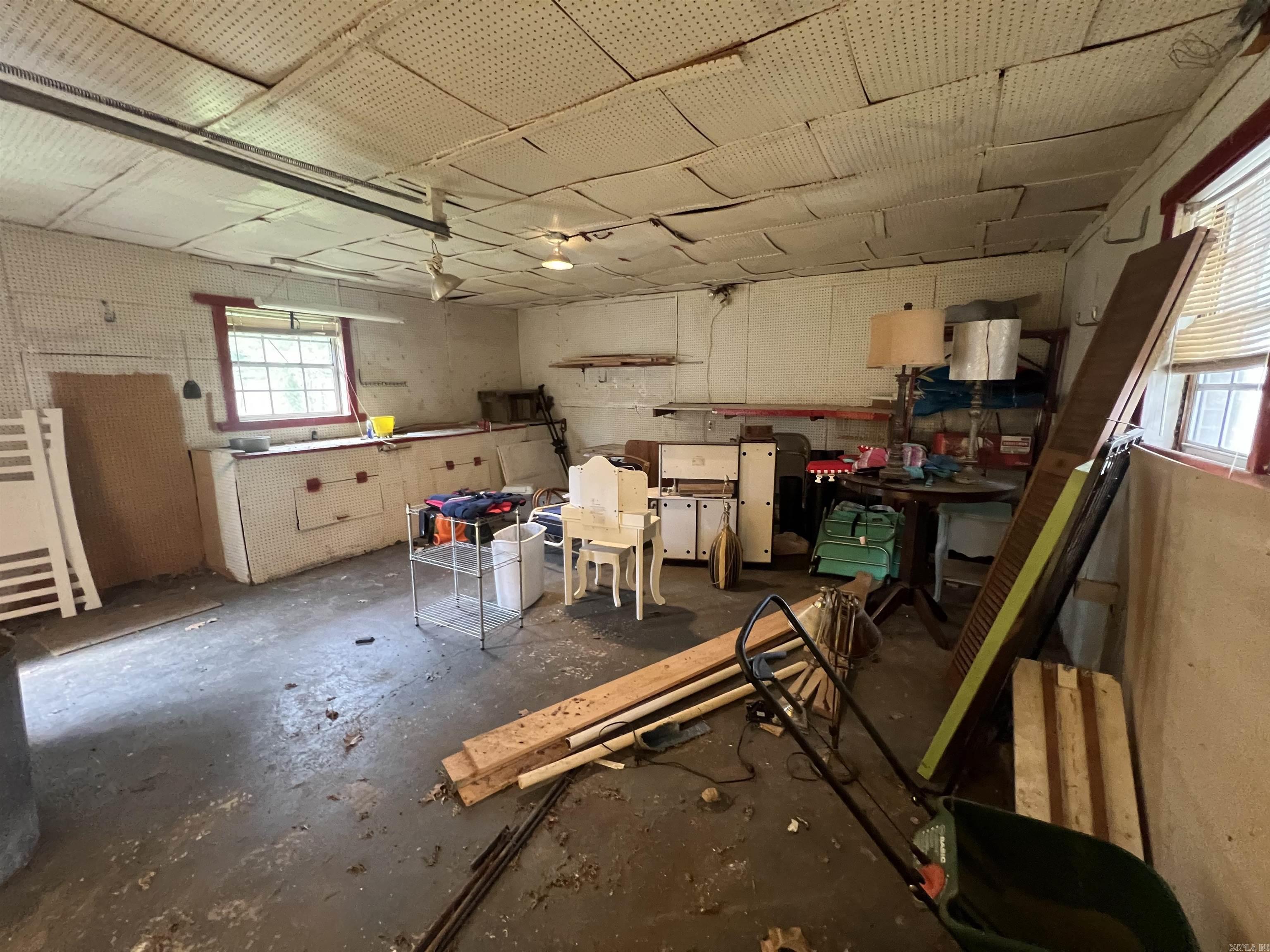 726 N 6th  Piggott, AR