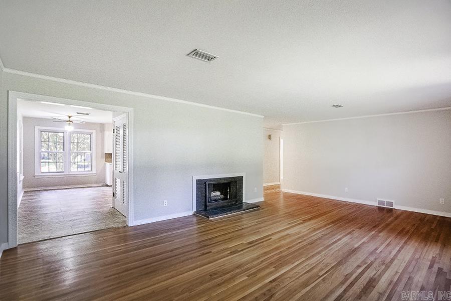 7300 Apache  Little Rock, AR