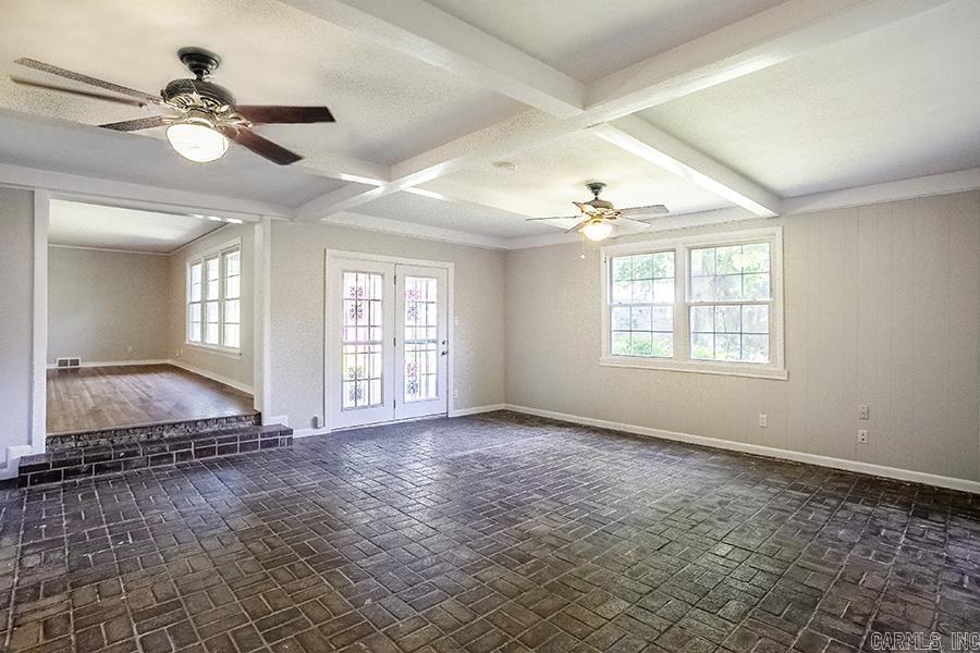 7300 Apache  Little Rock, AR