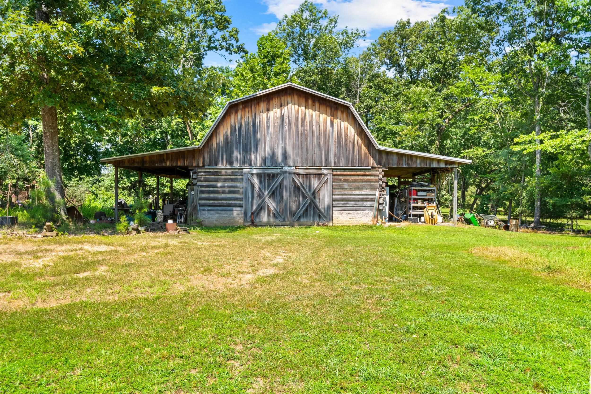 1919 Tudor Loop  Benton, AR