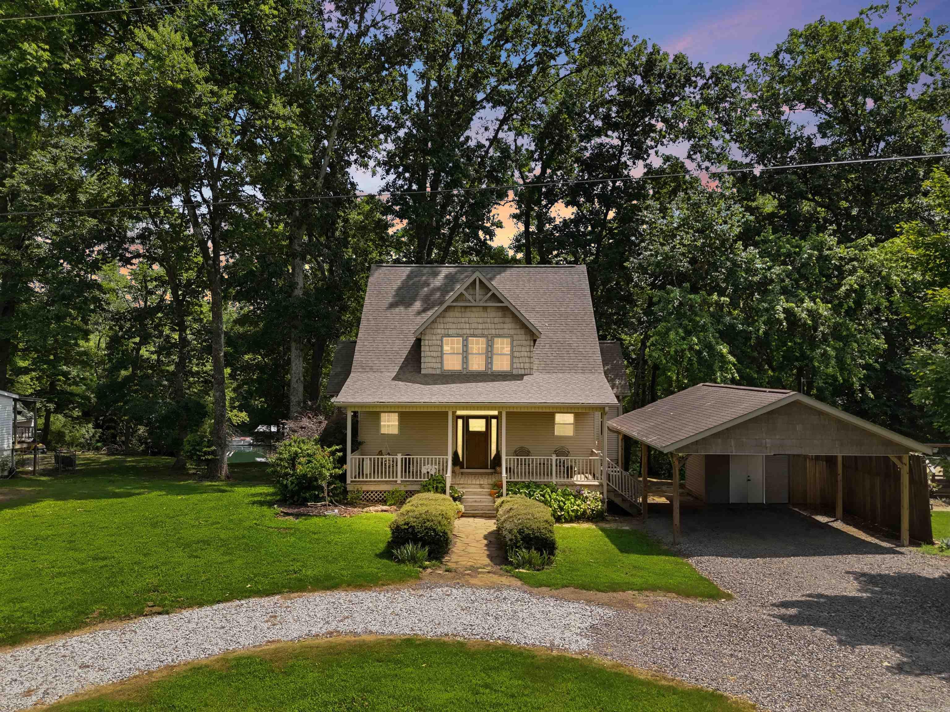 644 Hidden Valley  Wilburn, AR