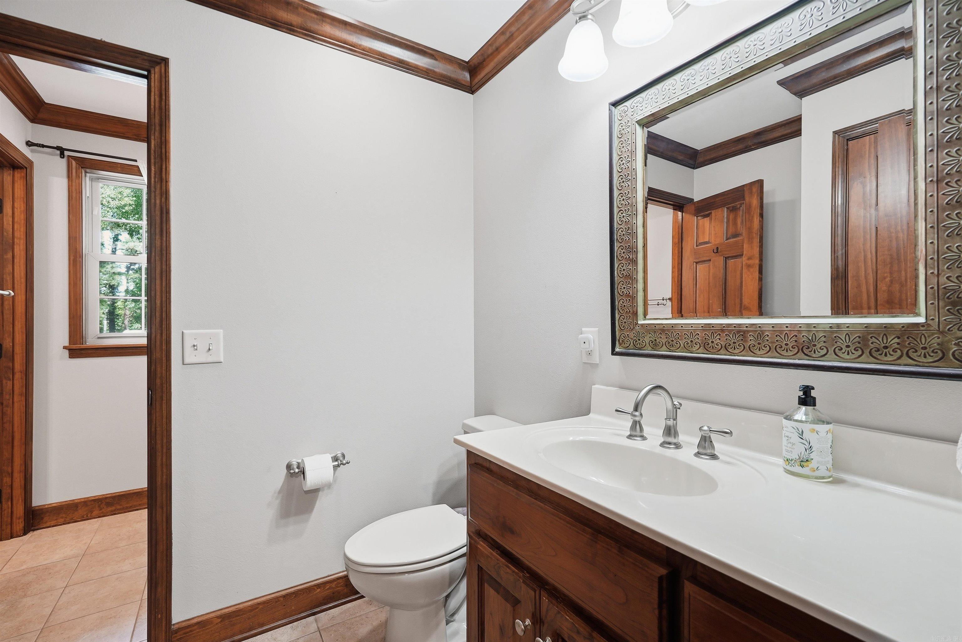 644 Hidden Valley  Wilburn, AR