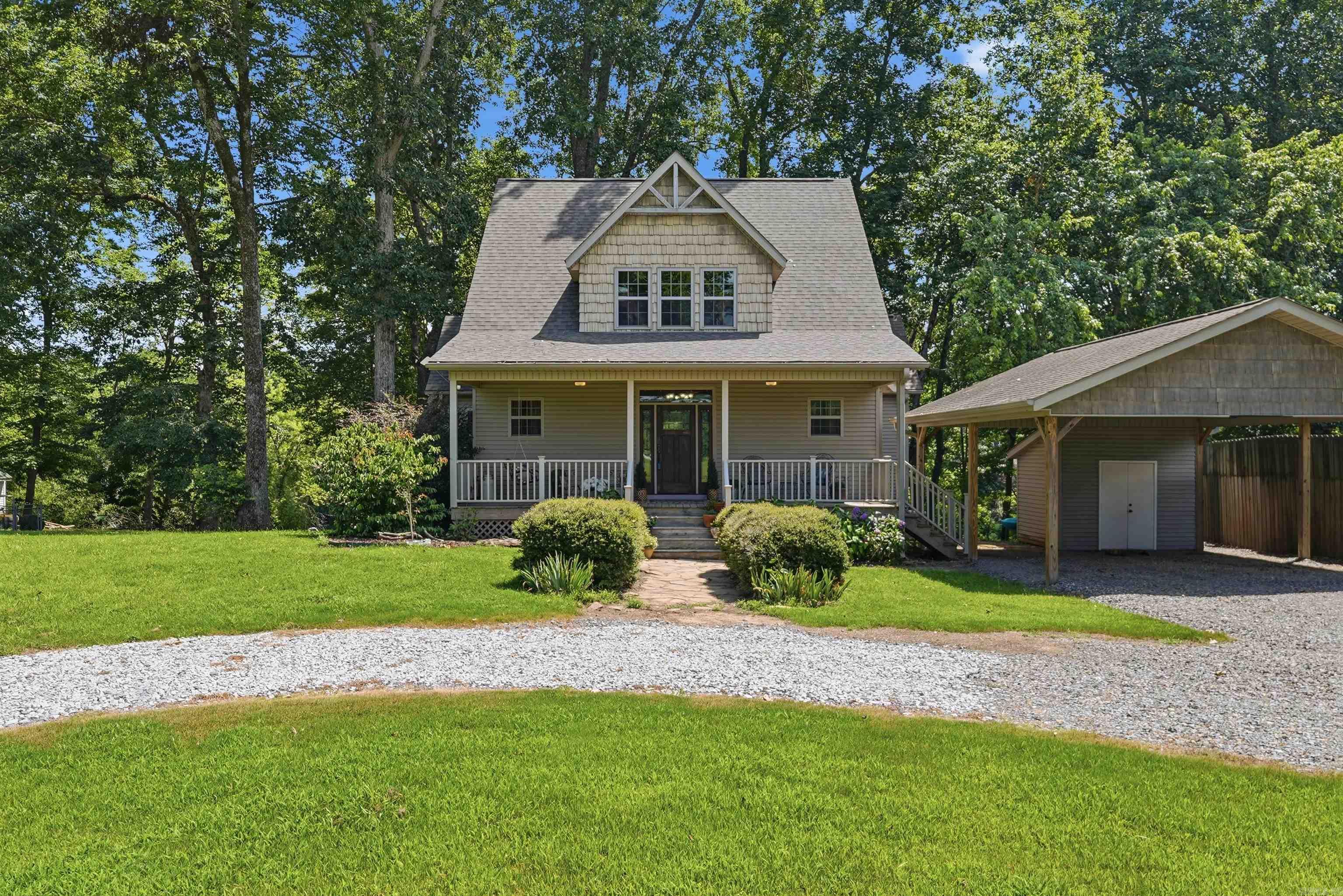 644 Hidden Valley  Wilburn, AR
