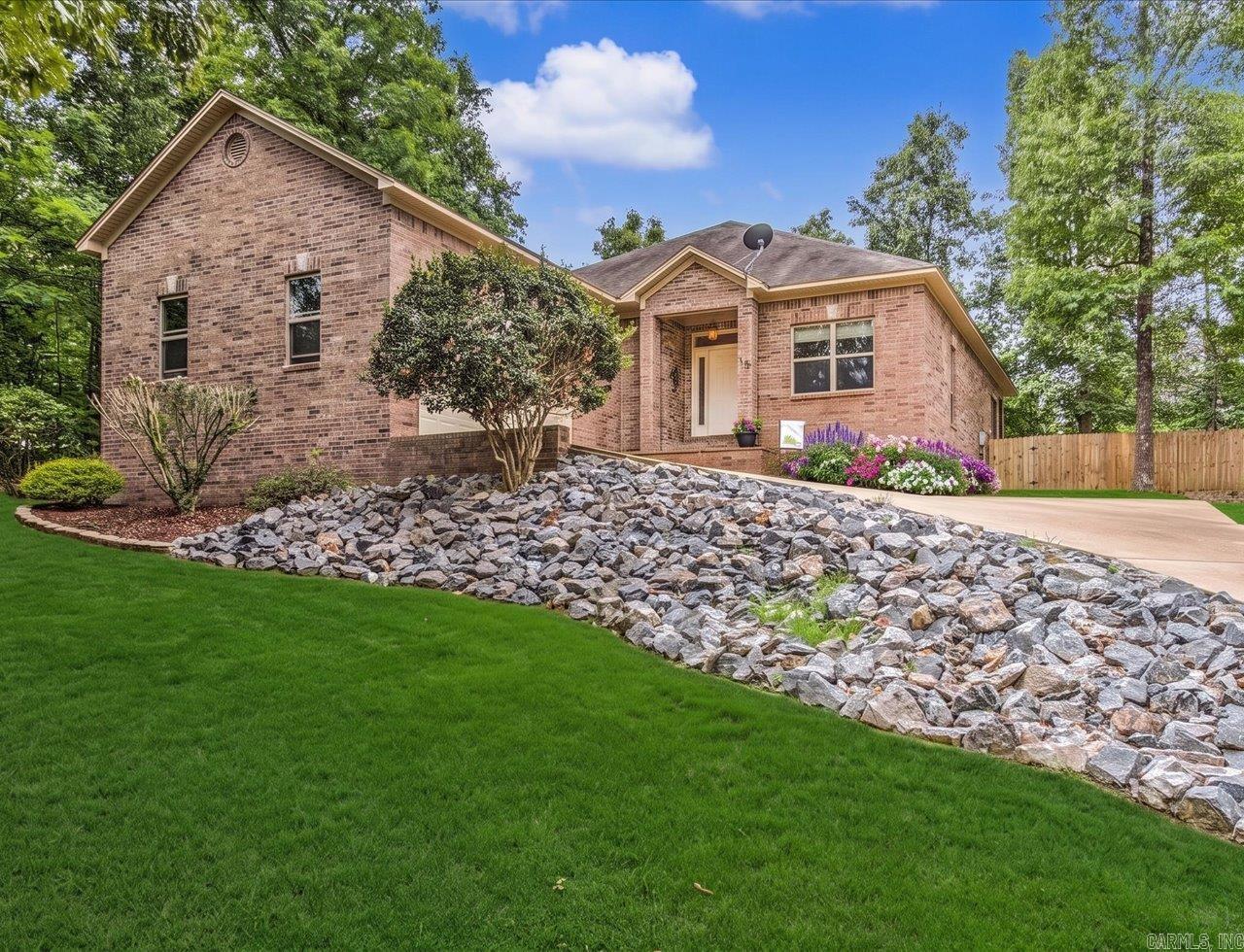 113  Pebble Beach  Hot Springs, AR