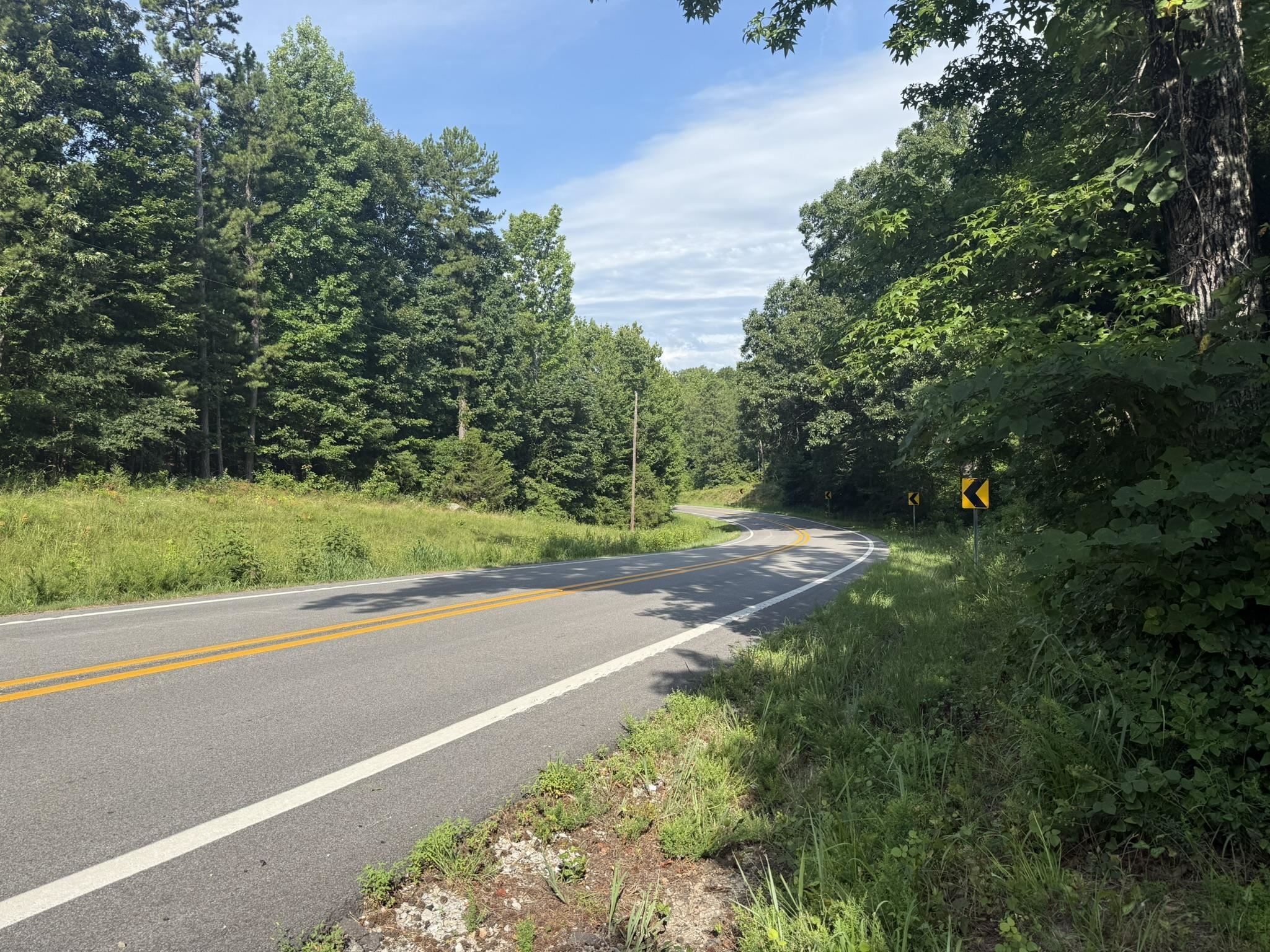 2441 S AR Hwy 9  Melbourne, AR