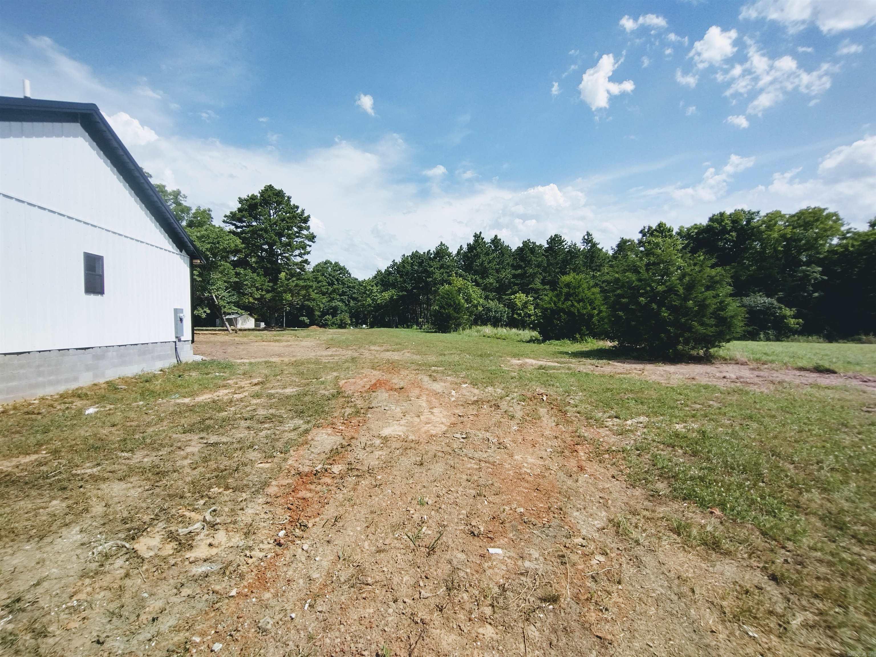 1724 Big Springs RD  Onia, AR