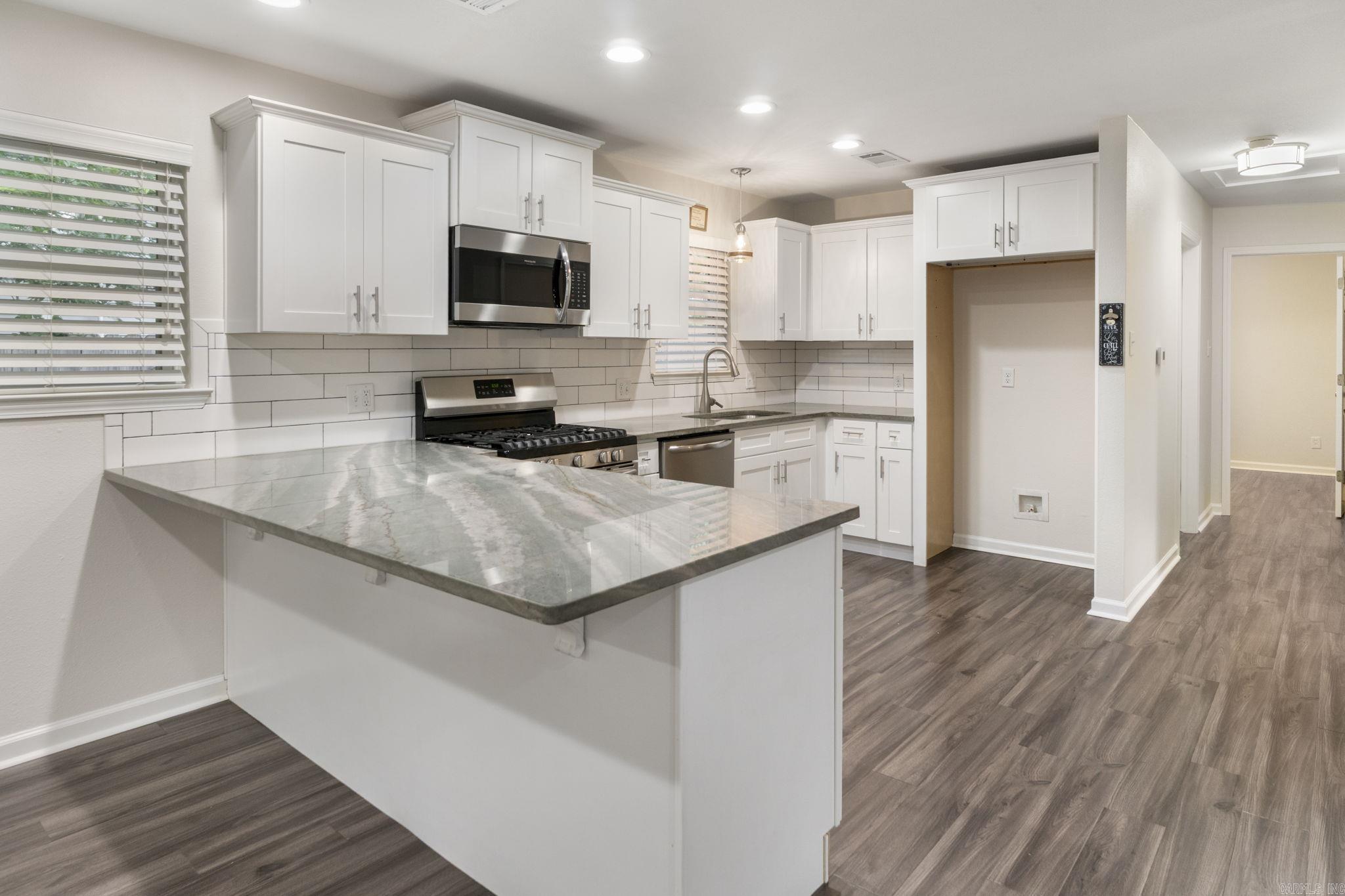 7404 Illinois  Little Rock, AR