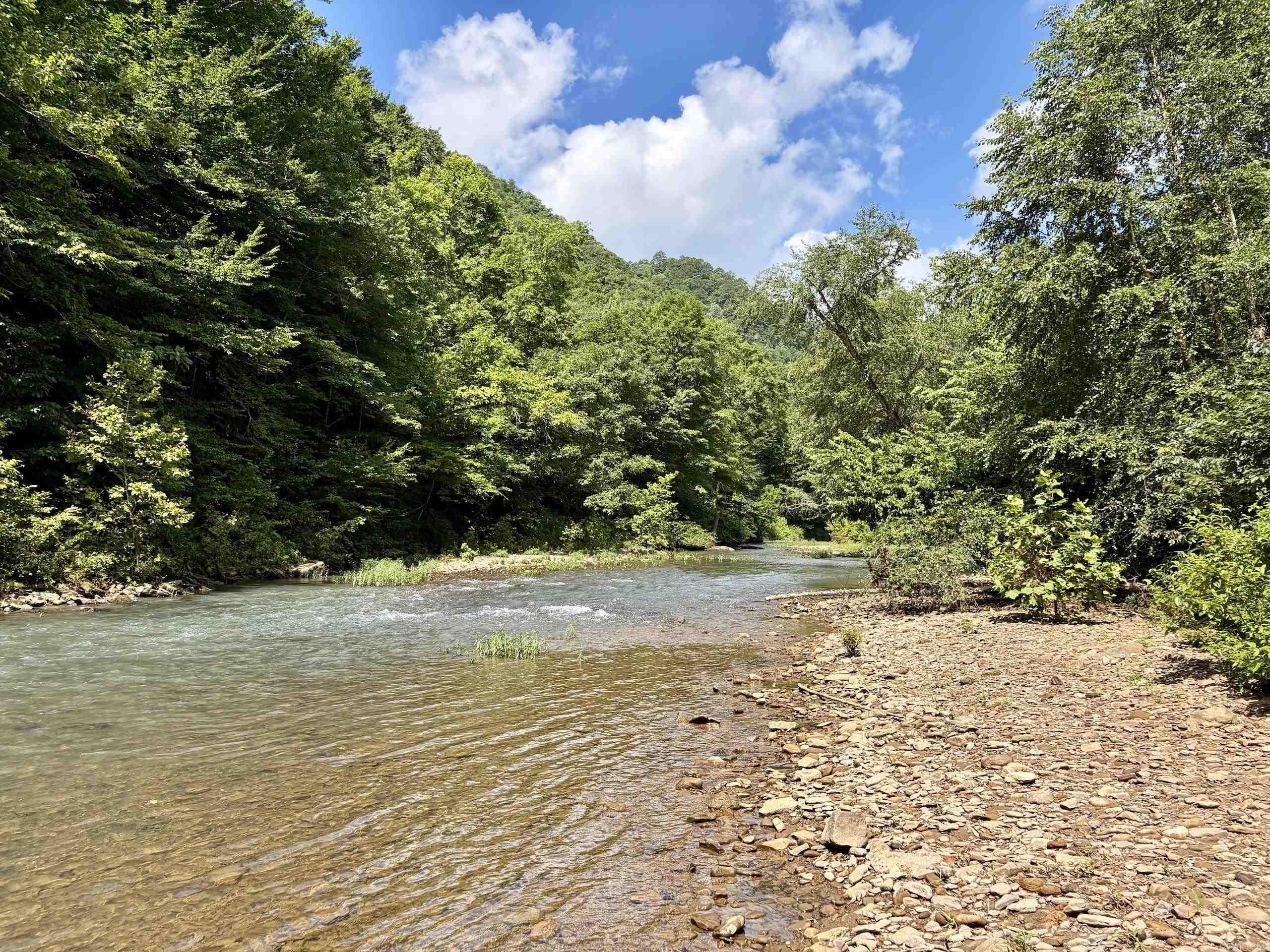000 CR 5881  Hagarville, AR