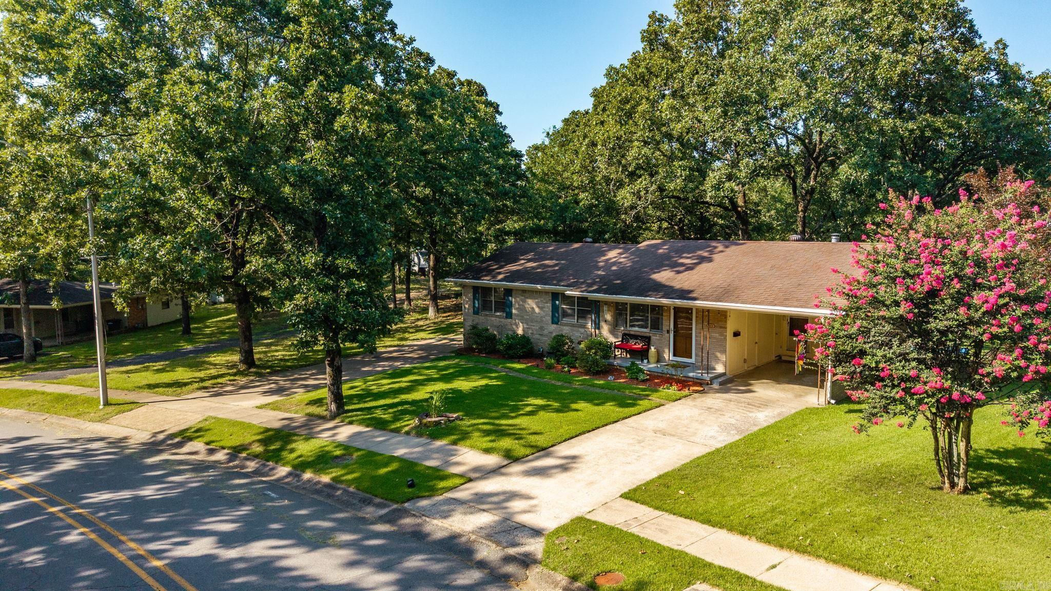 611 Sherwood  Sherwood, AR