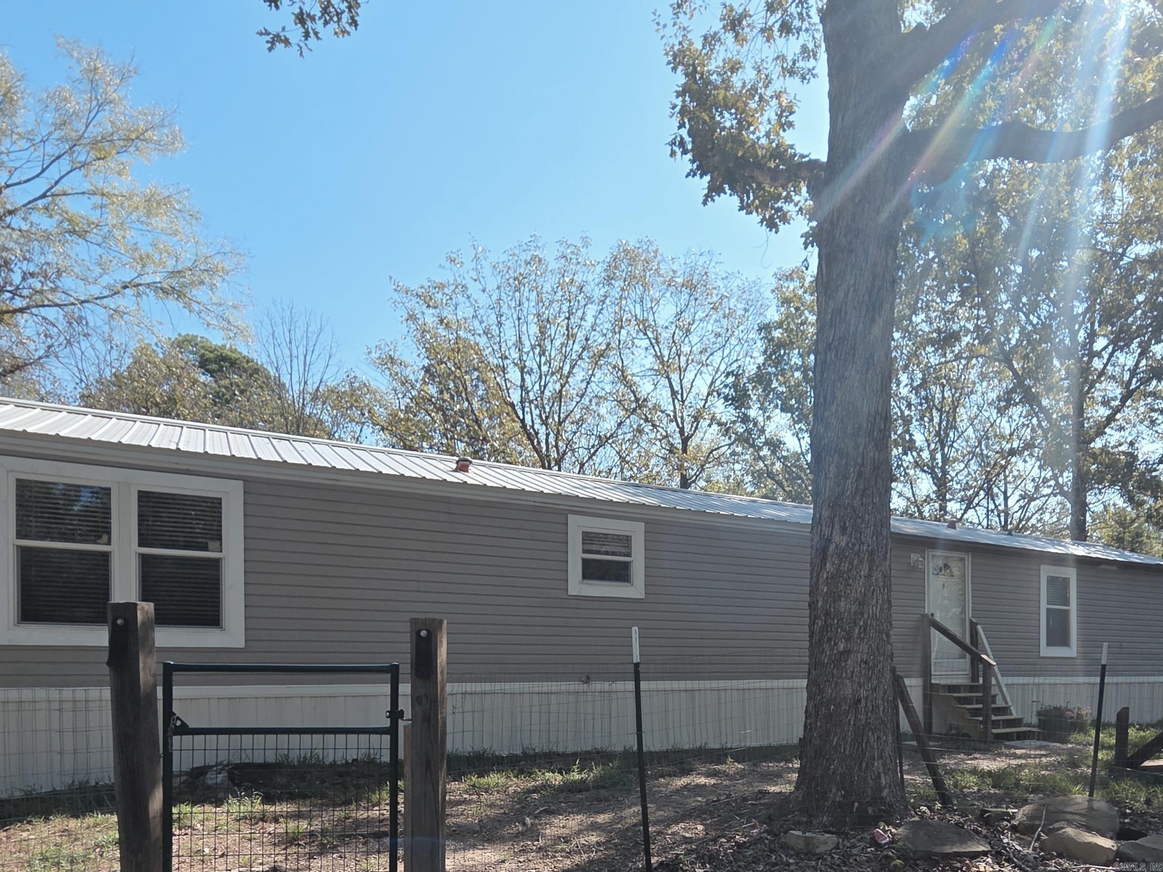 125  Gardenia  Mena, AR