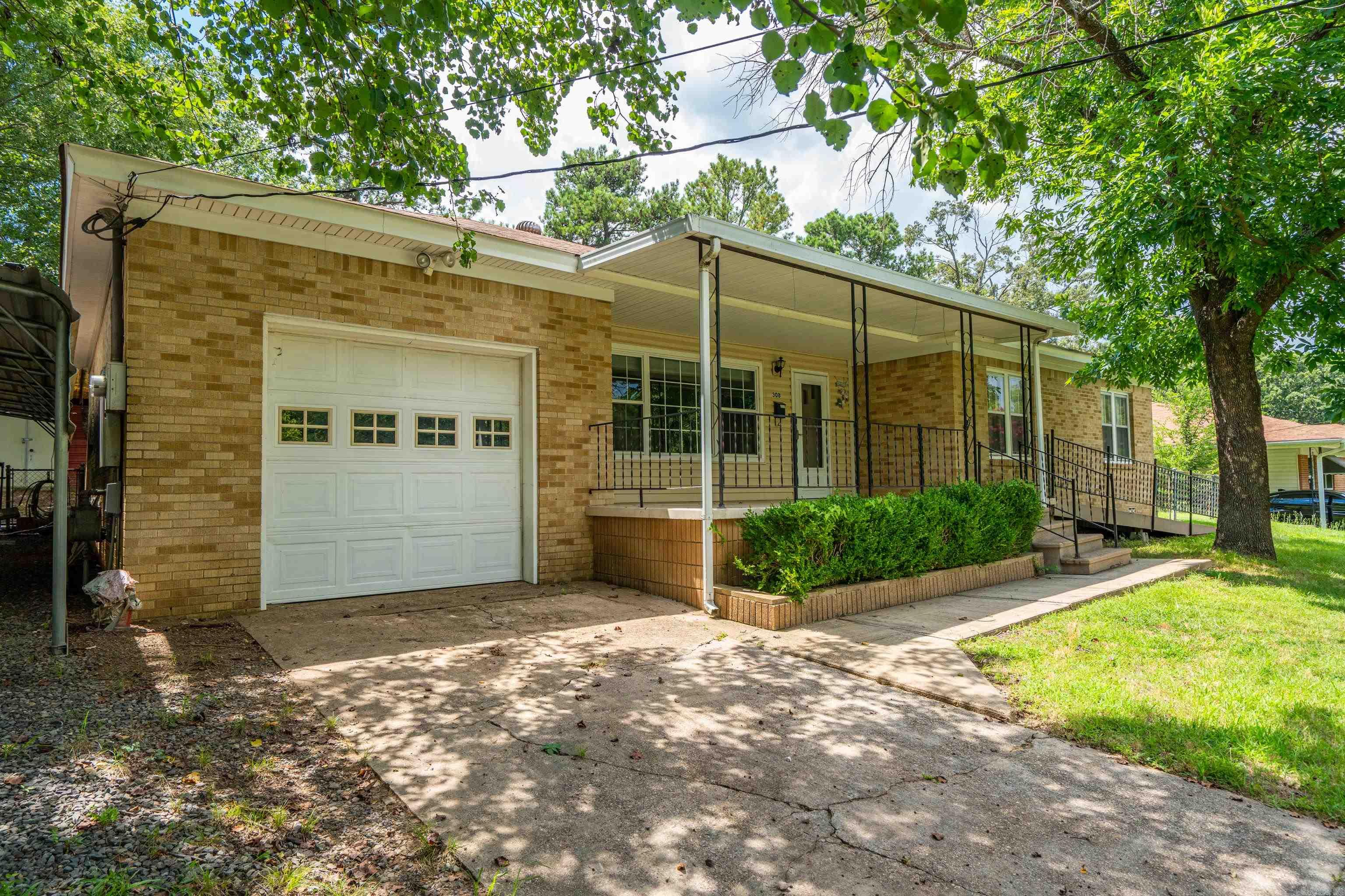 308 Freeman  Hot Springs, AR