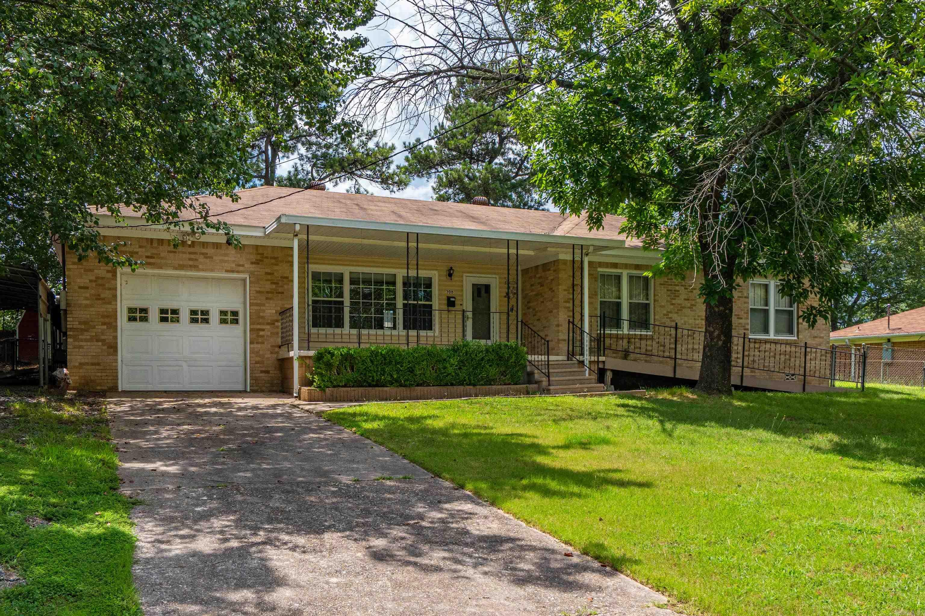 308 Freeman  Hot Springs, AR