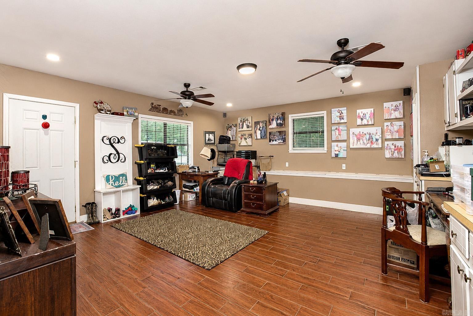 821 Green Oaks  White Hall, AR