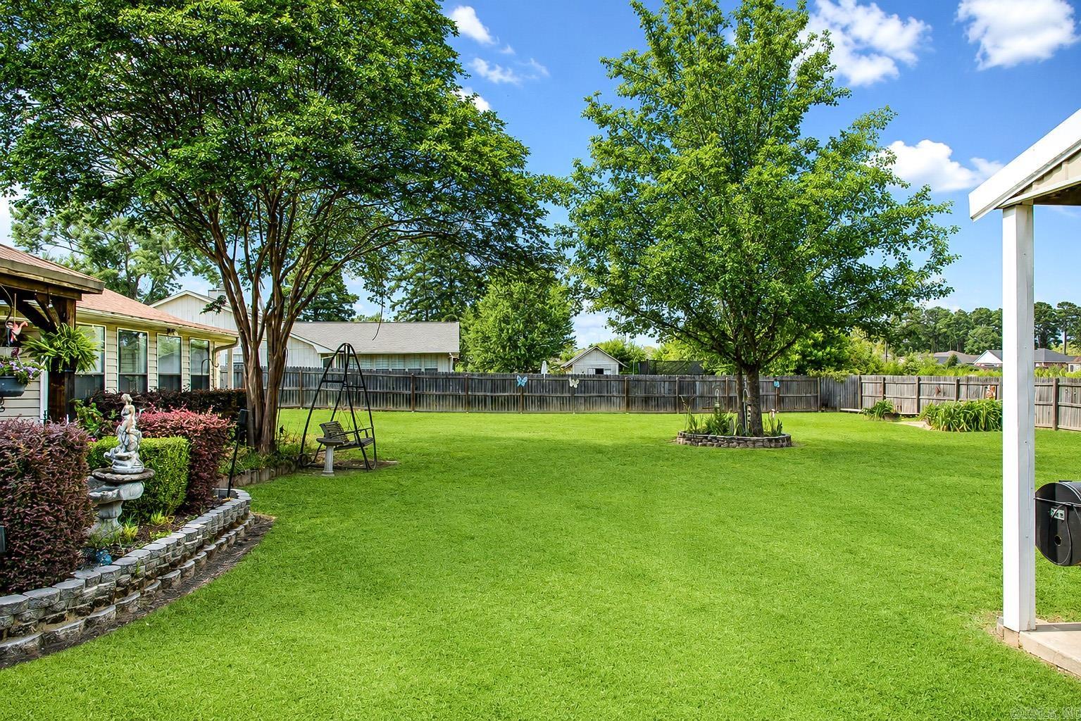 821 Green Oaks  White Hall, AR