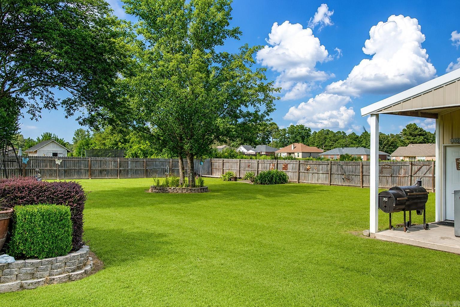 821 Green Oaks  White Hall, AR