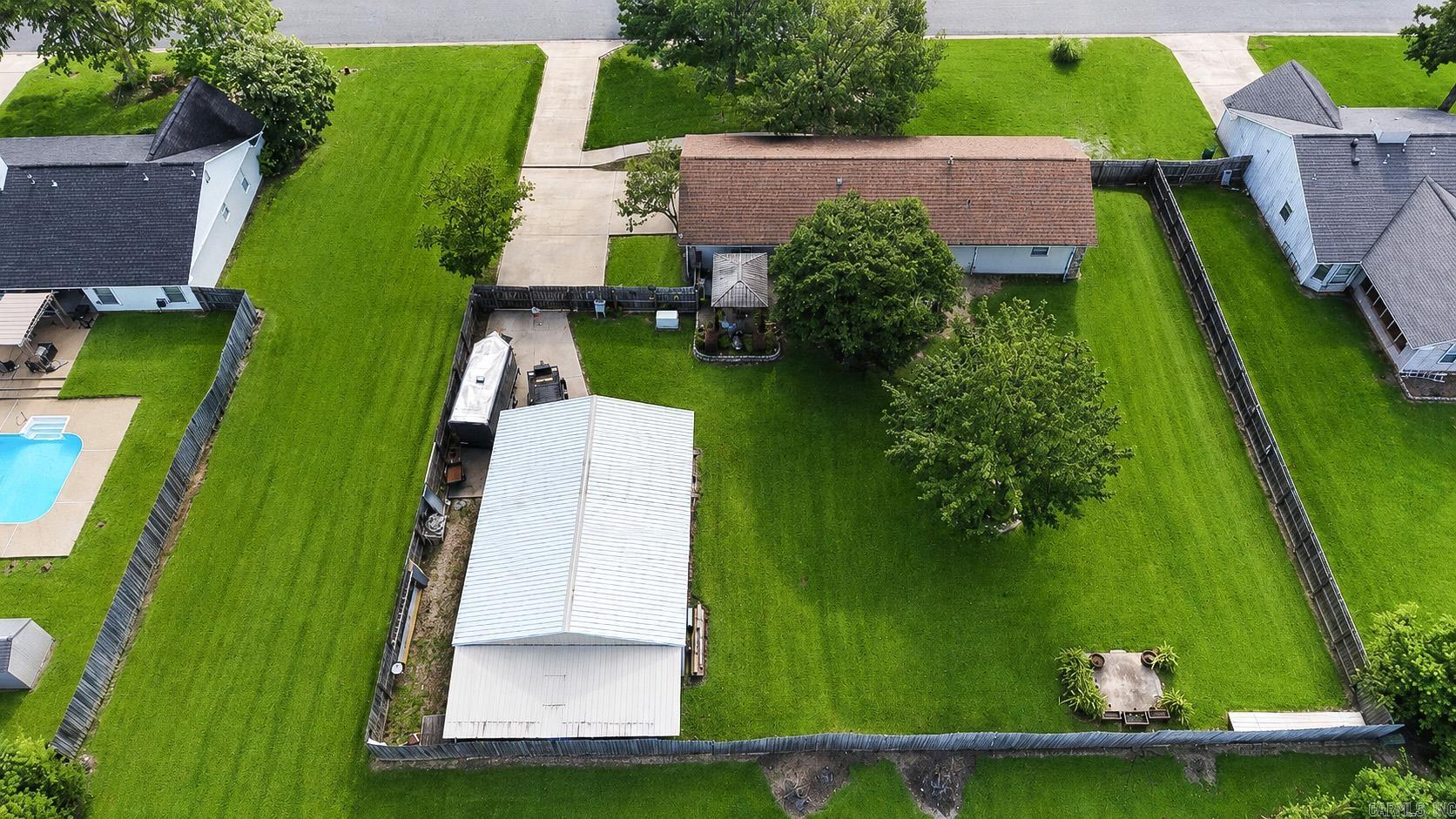 821 Green Oaks  White Hall, AR