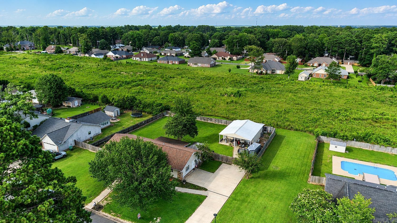 821 Green Oaks  White Hall, AR
