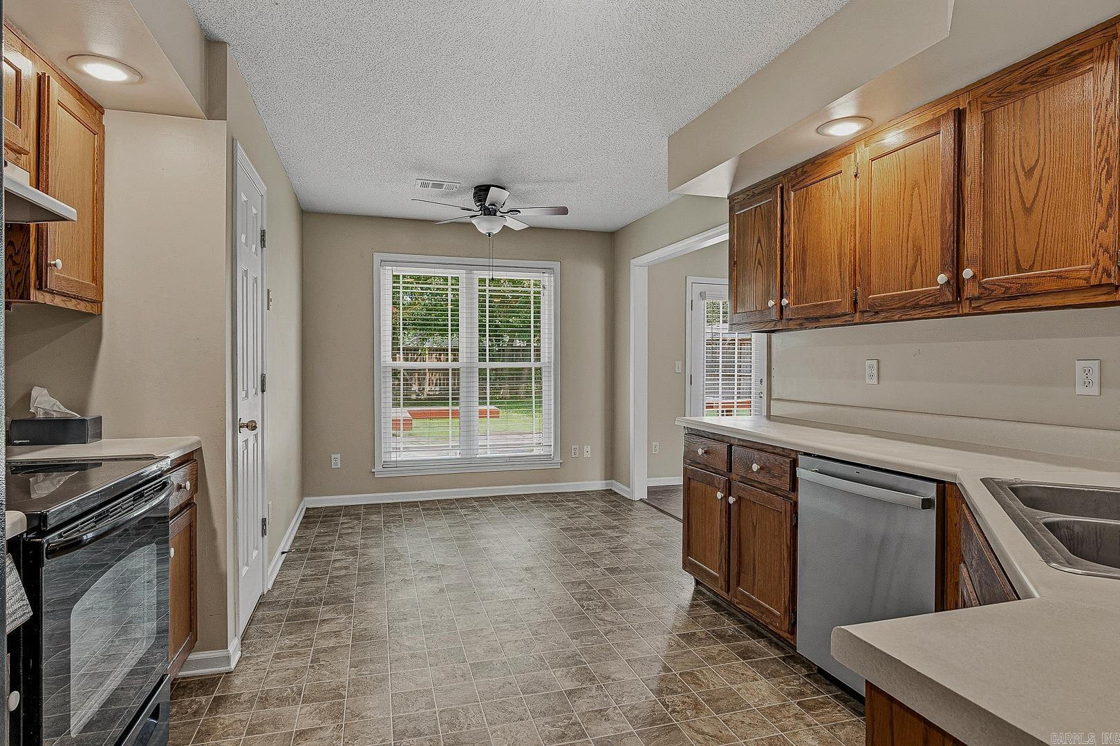 4104 Tealwood  Jonesboro, AR