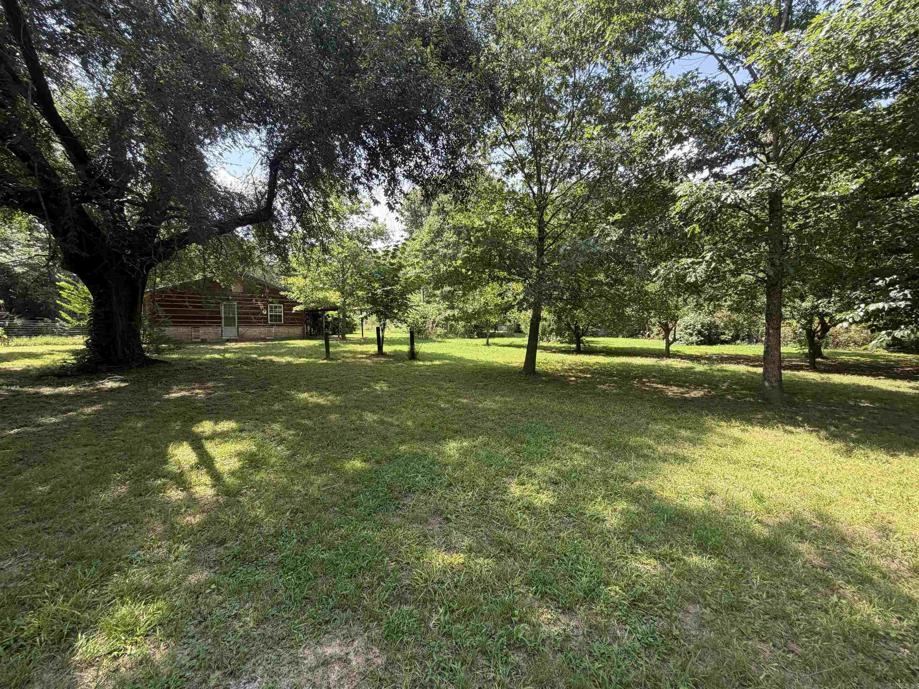 220  Polk Road 18  Cove, AR