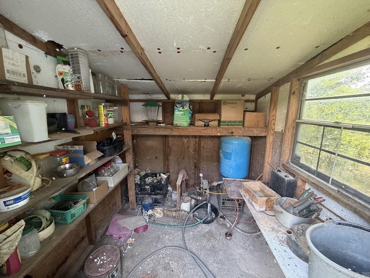 220 Polk Road 18  Cove, AR