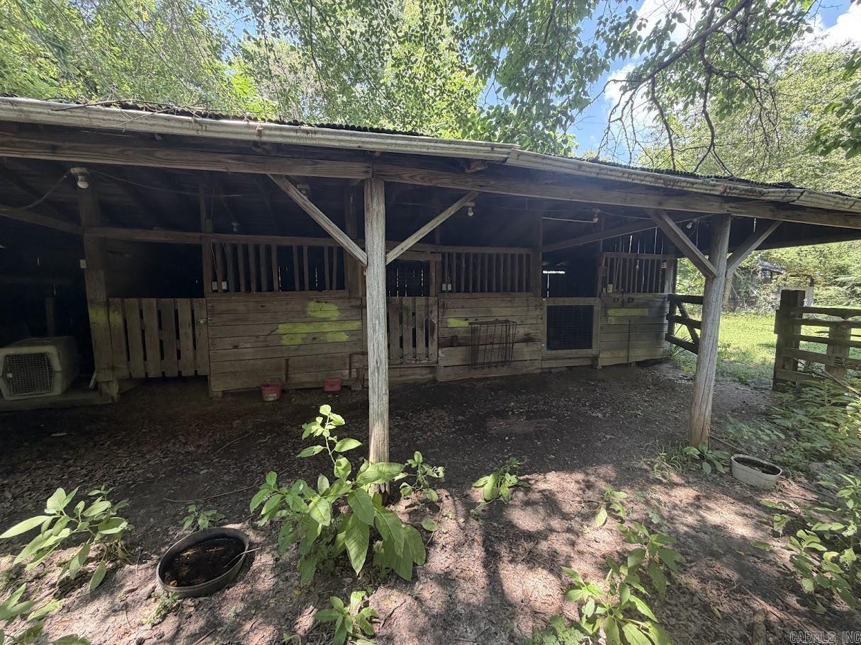 220 Polk Road 18  Cove, AR
