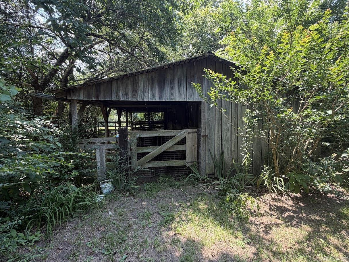 220 Polk Road 18  Cove, AR