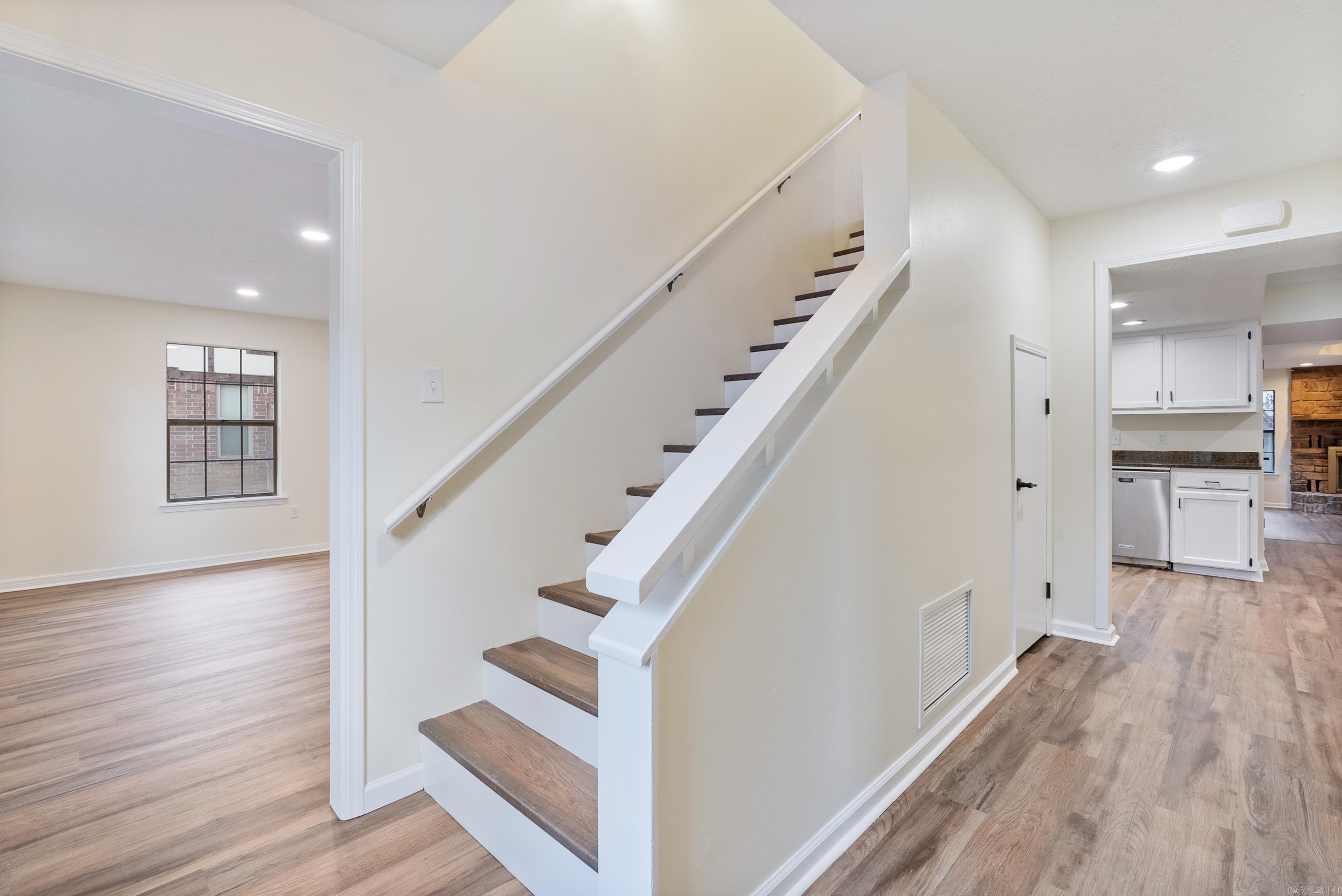 10 Woodbridge  Conway, AR