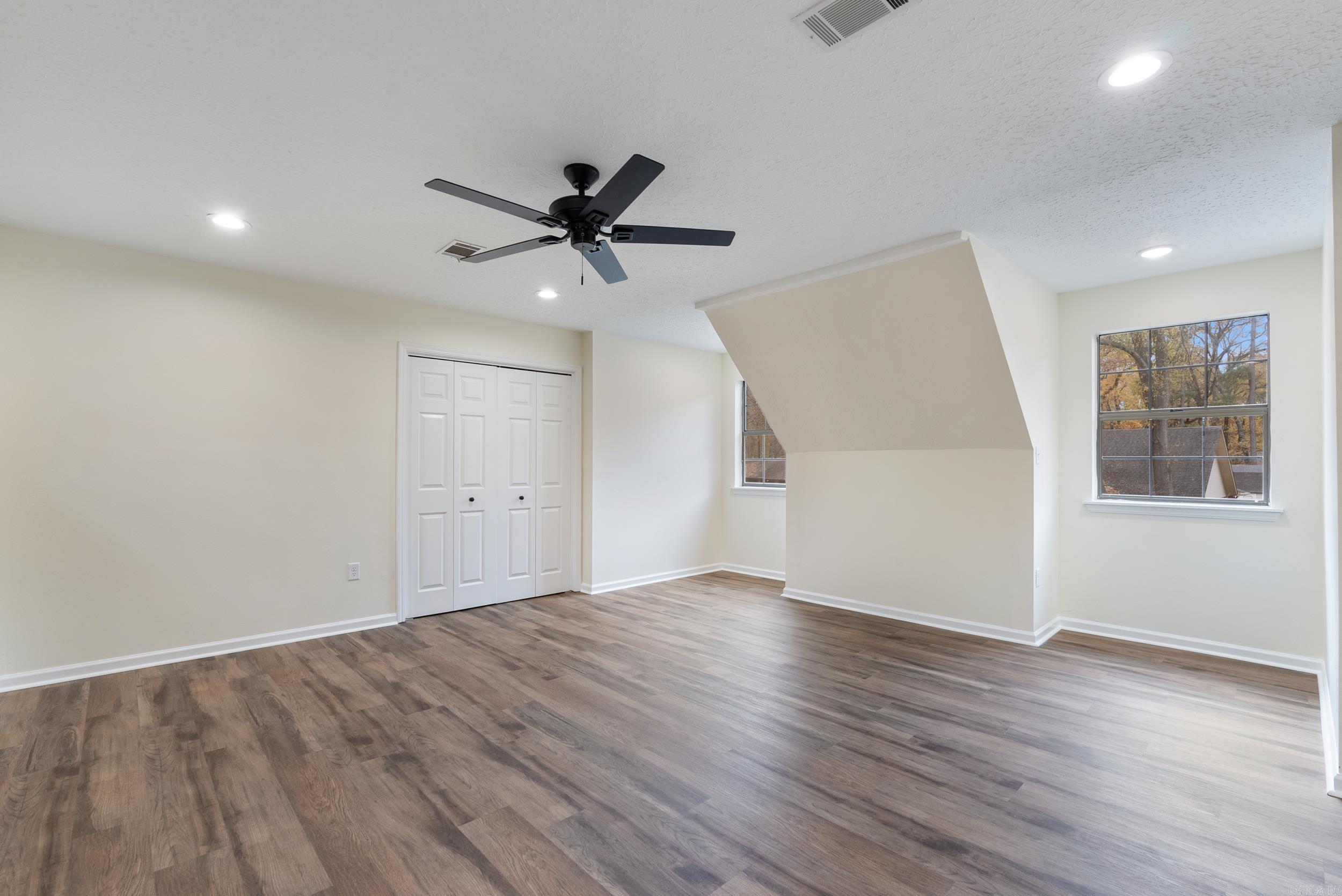 10 Woodbridge  Conway, AR