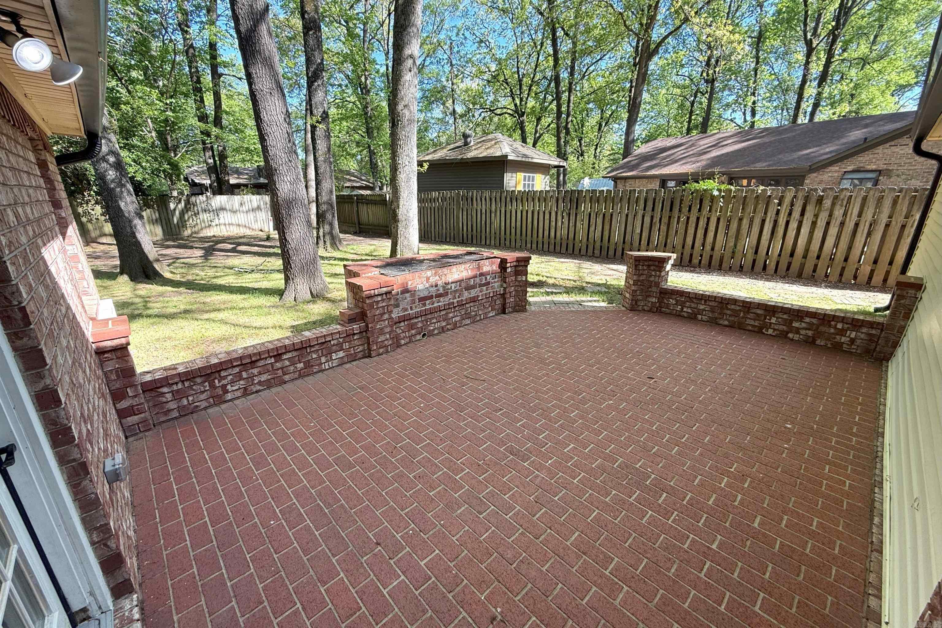 10 Woodbridge  Conway, AR