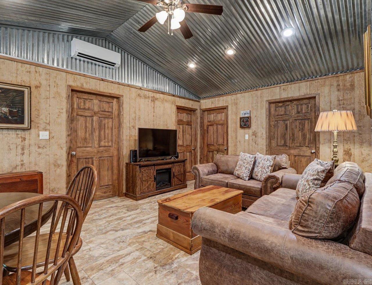 437 Massey  Amity, AR