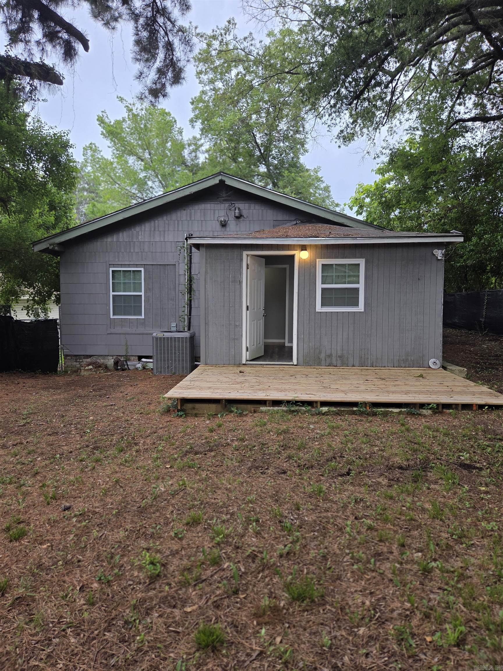 710 E Elm  El Dorado, AR