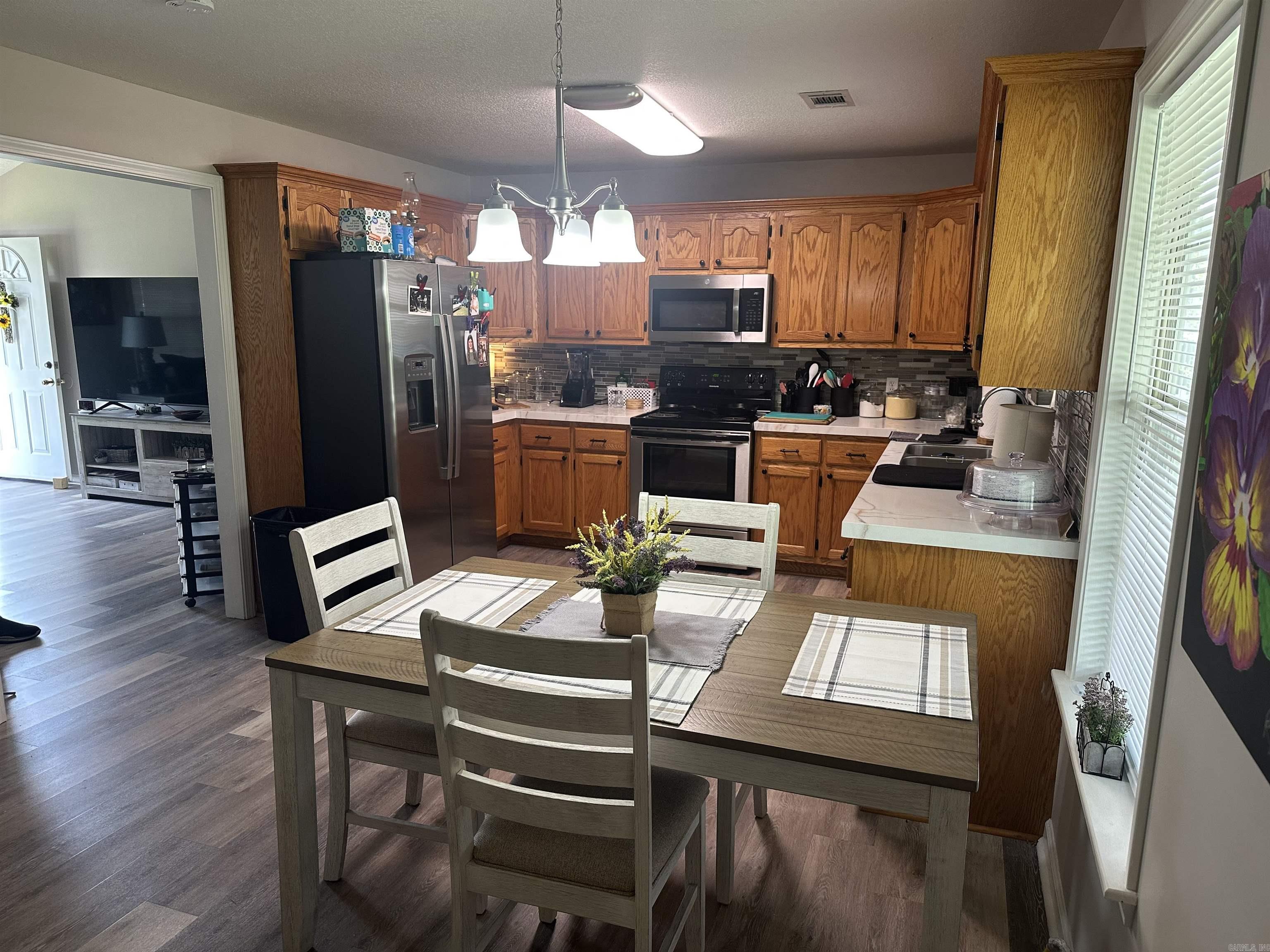 805 Leewood Drive  Paragould, AR