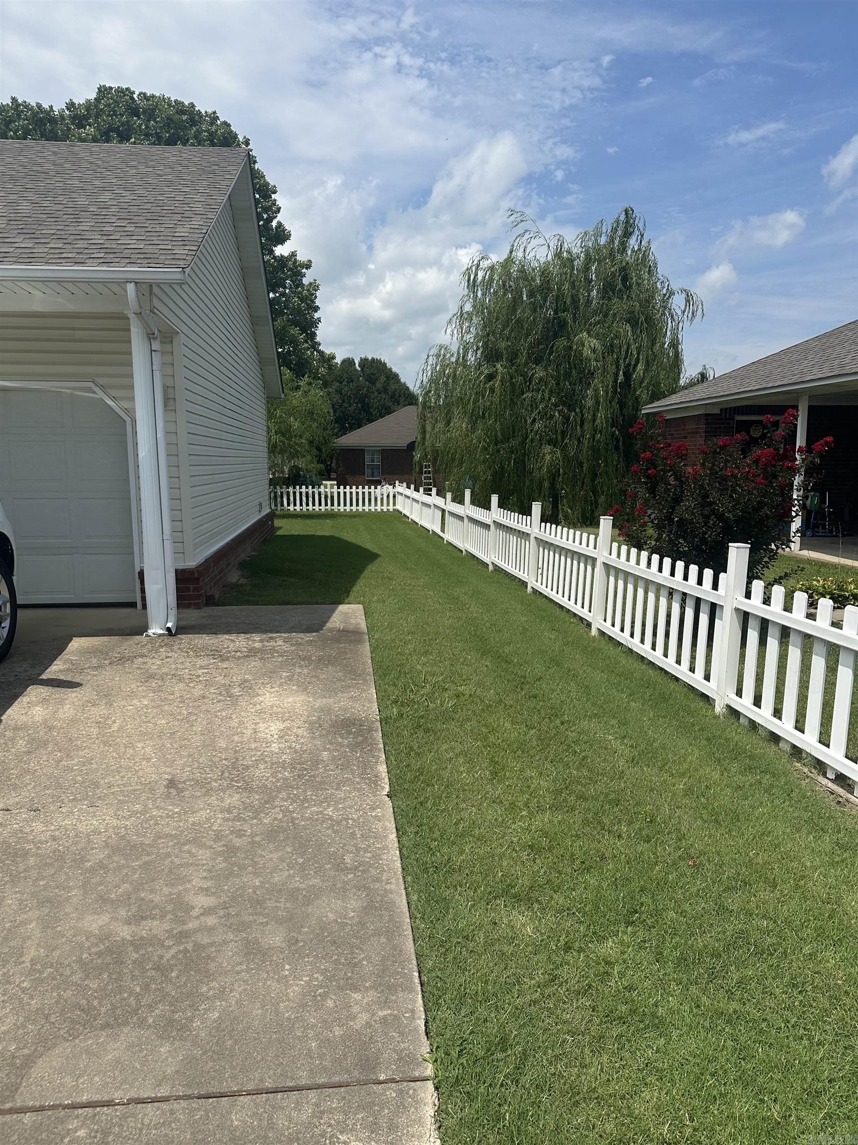 805 Leewood Drive  Paragould, AR