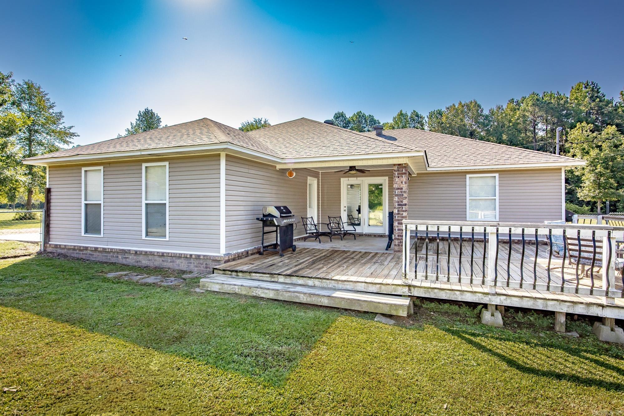 1815 Grant 56  Sheridan, AR