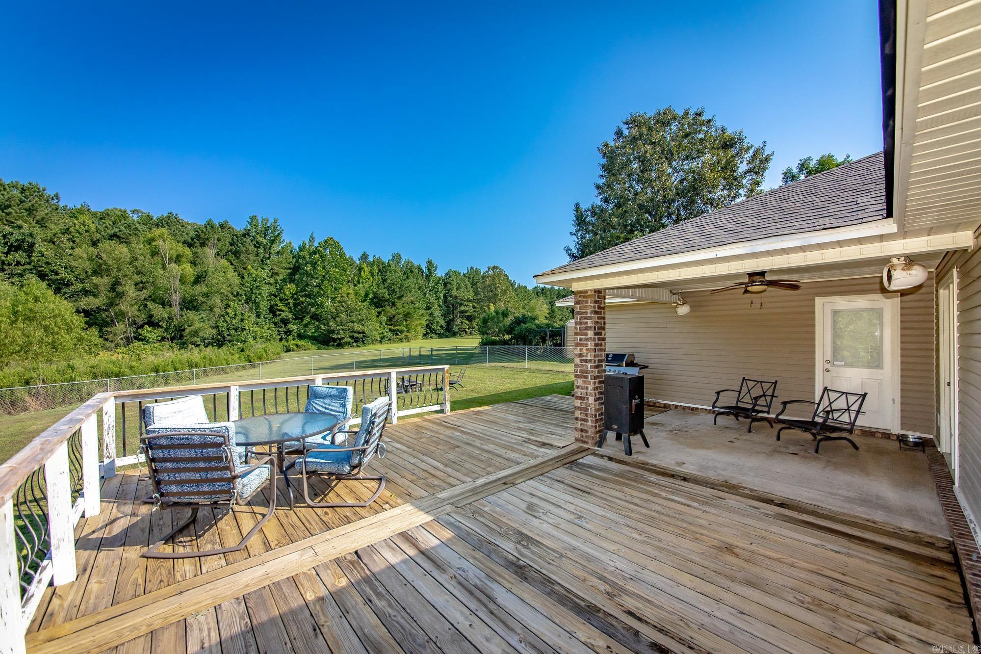 1815 Grant 56  Sheridan, AR