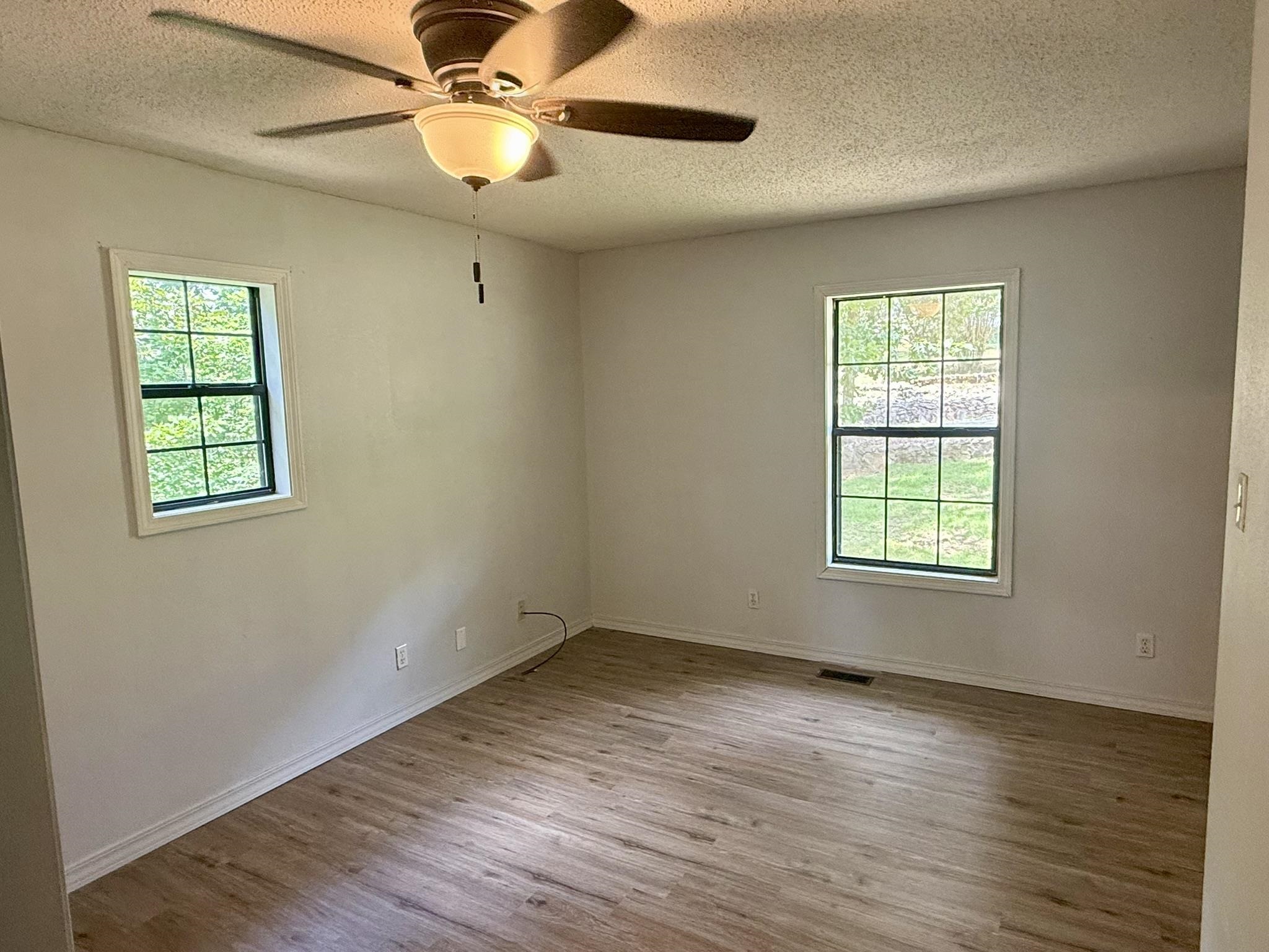 1 E Ute Circle  Cherokee Village, AR