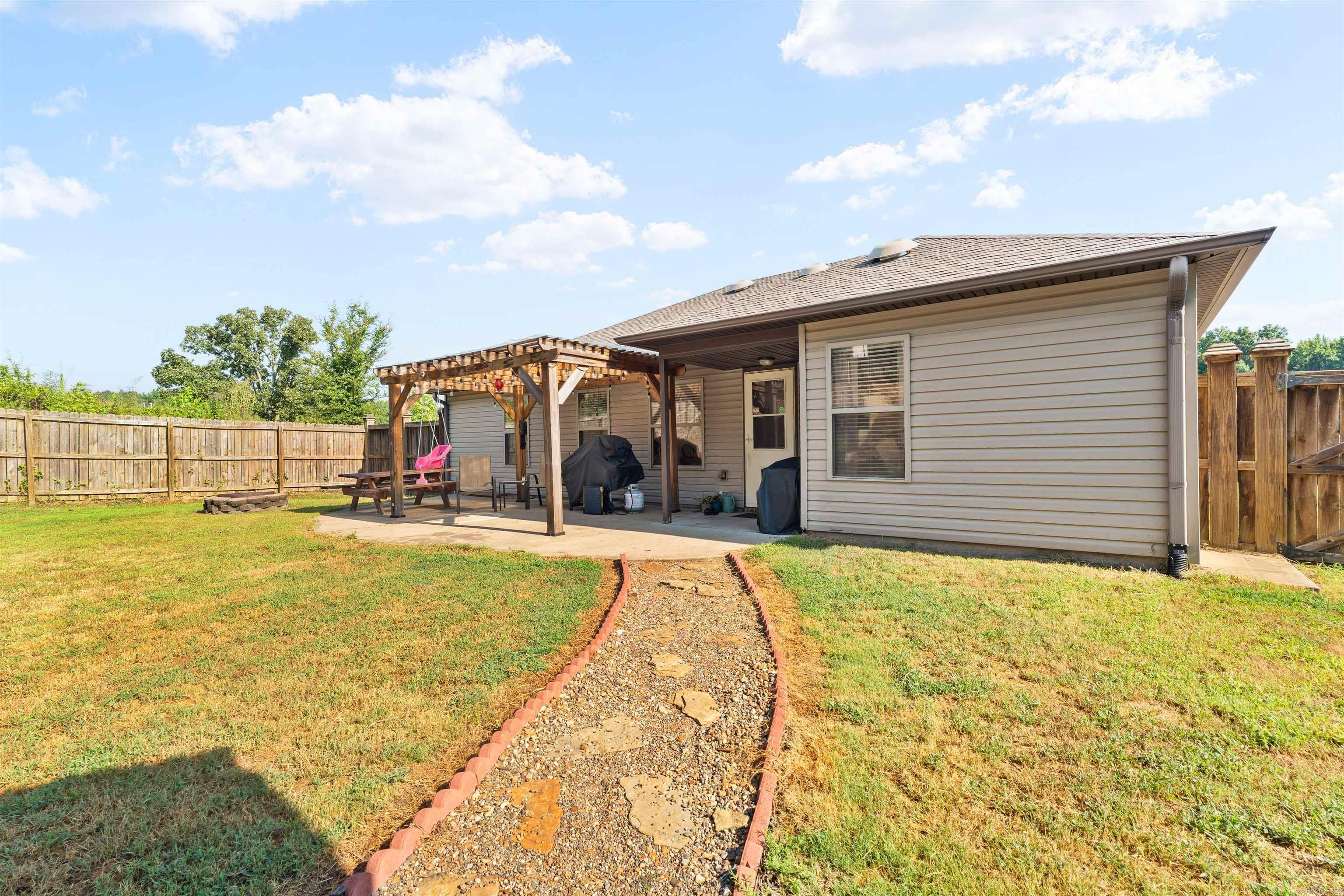 1975 Shadow Ridge  Conway, AR