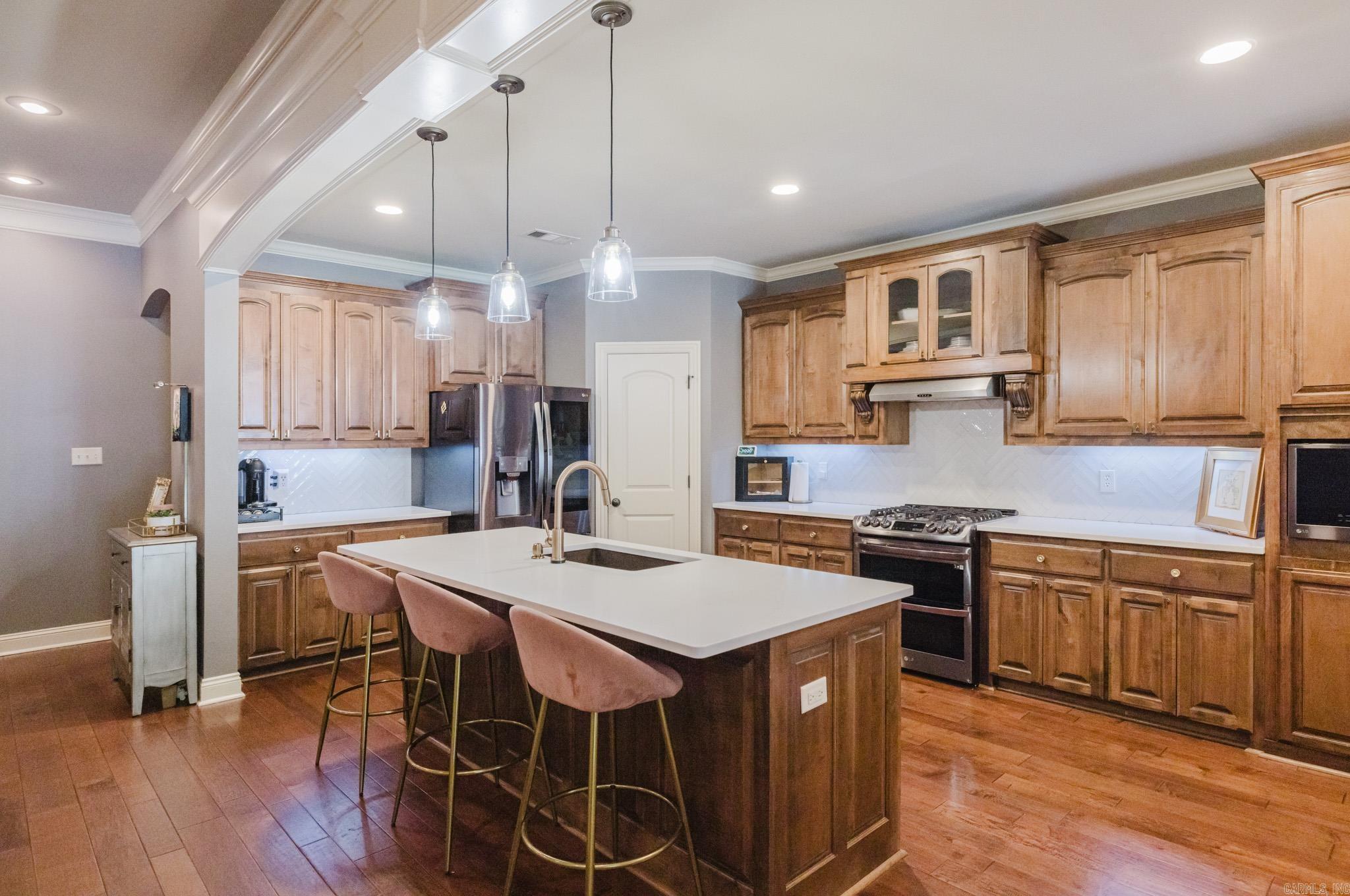 907 Hunter Lee  Bryant, AR