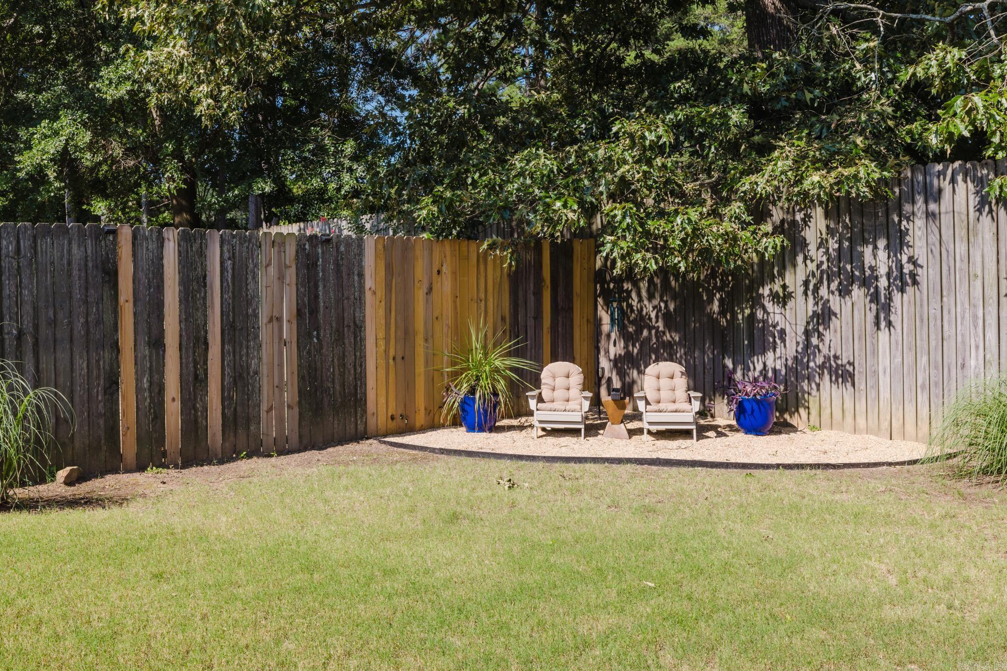 907 Hunter Lee  Bryant, AR