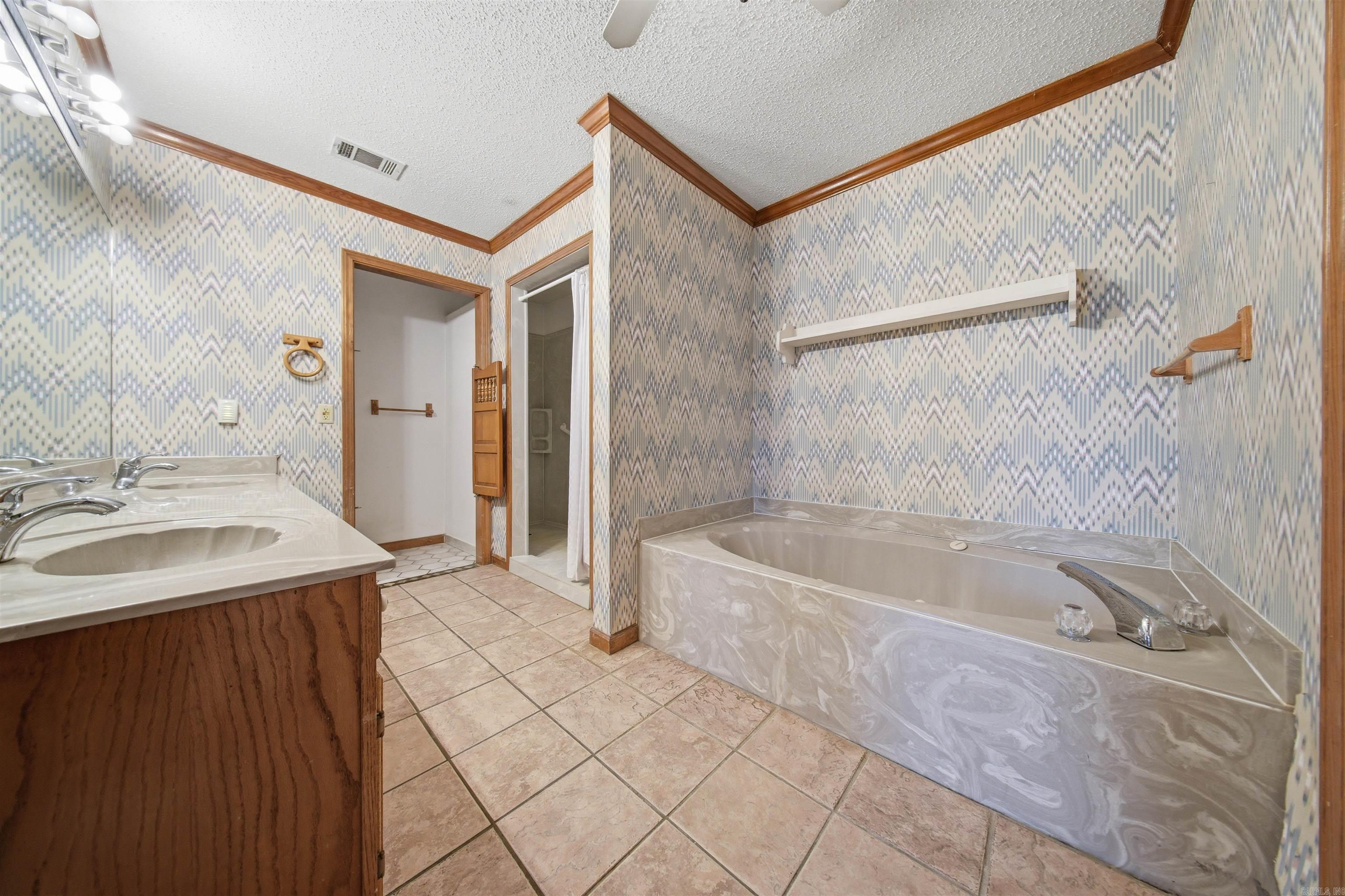 620 Chaucer Ct  Jacksonville, AR