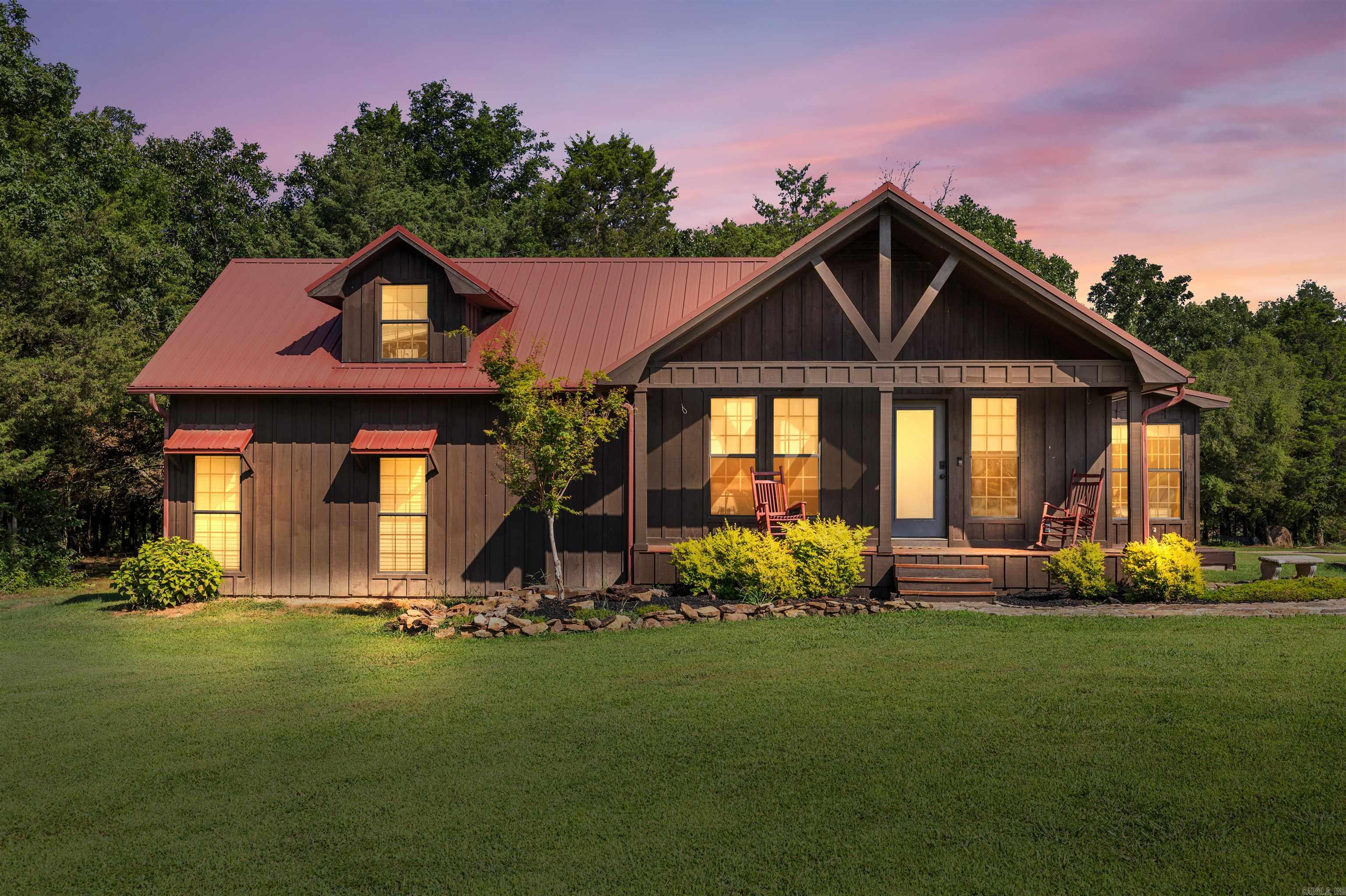 240 Mt Nebo Rd  Mt. Vernon, AR