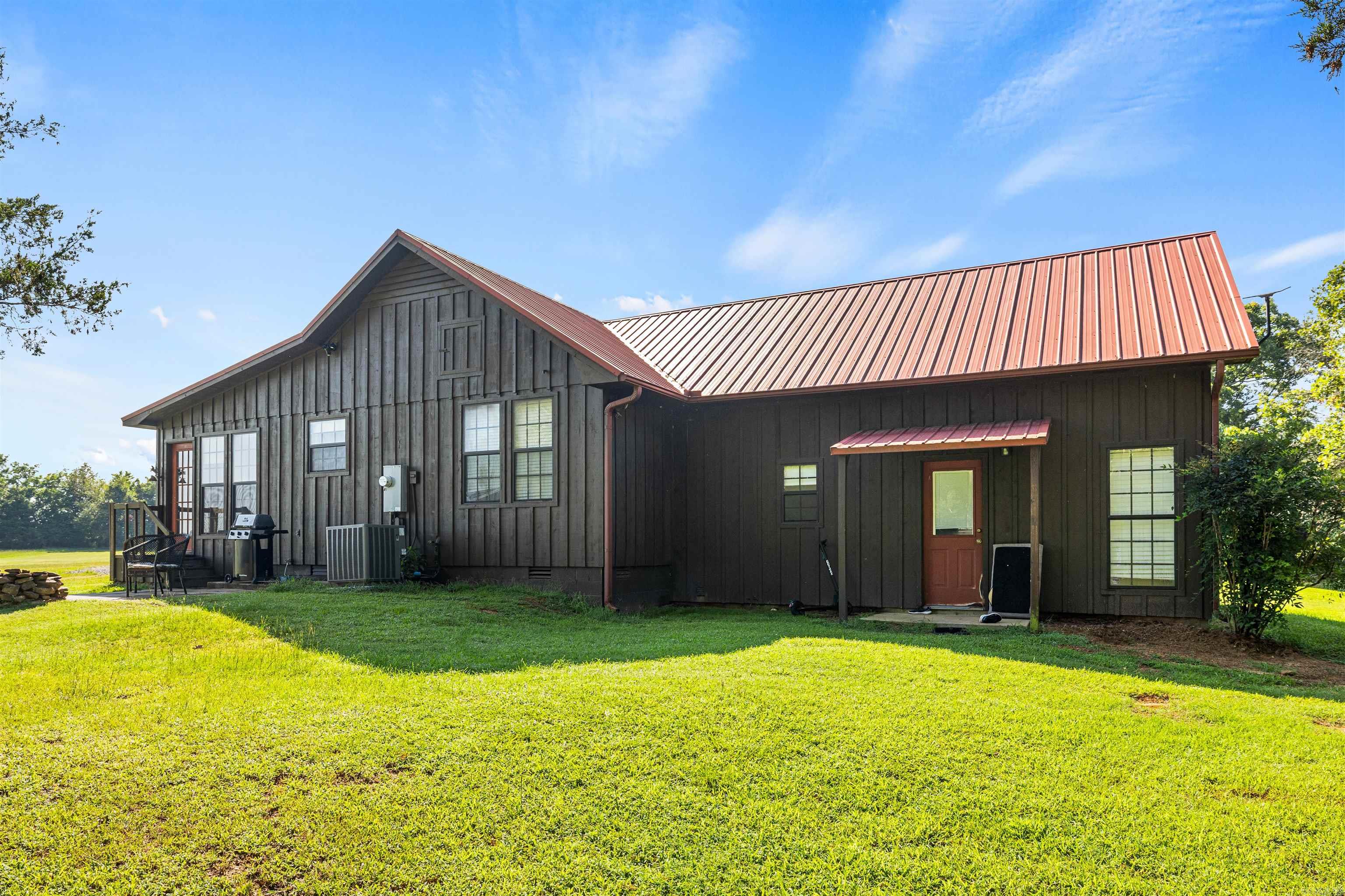 240 Mt Nebo Rd  Mt. Vernon, AR