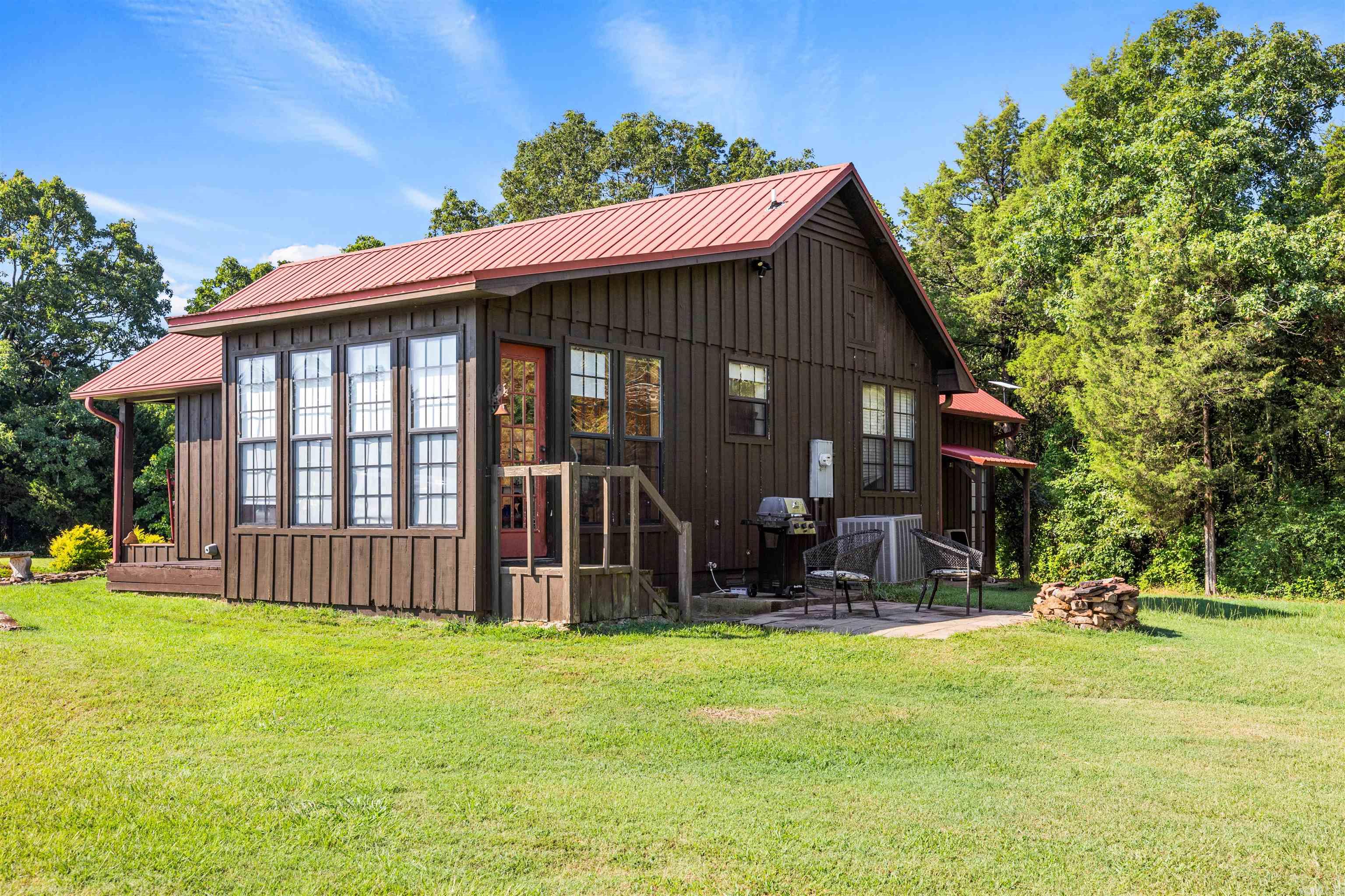 240 Mt Nebo Rd  Mt. Vernon, AR