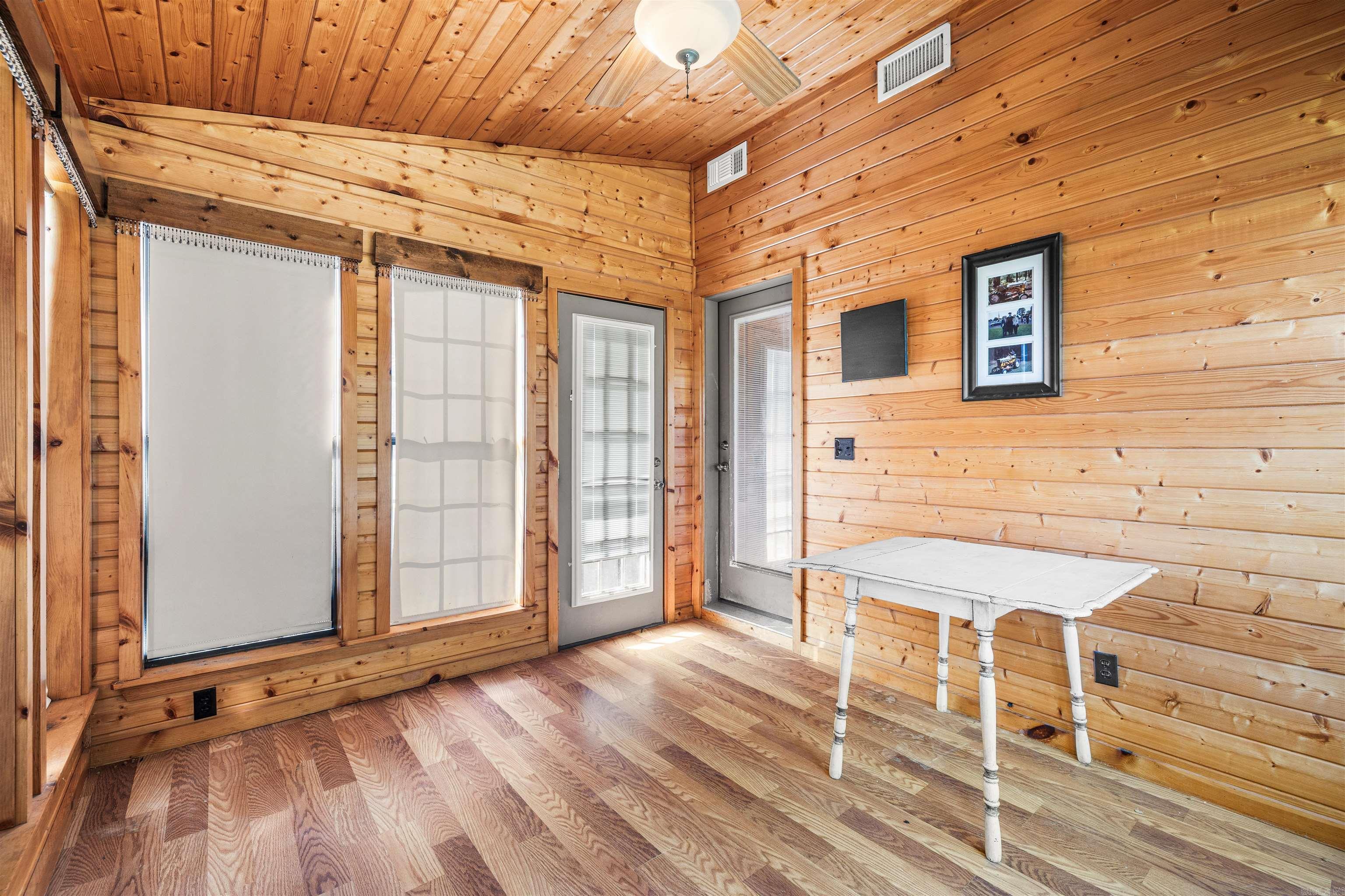 240 Mt Nebo Rd  Mt. Vernon, AR