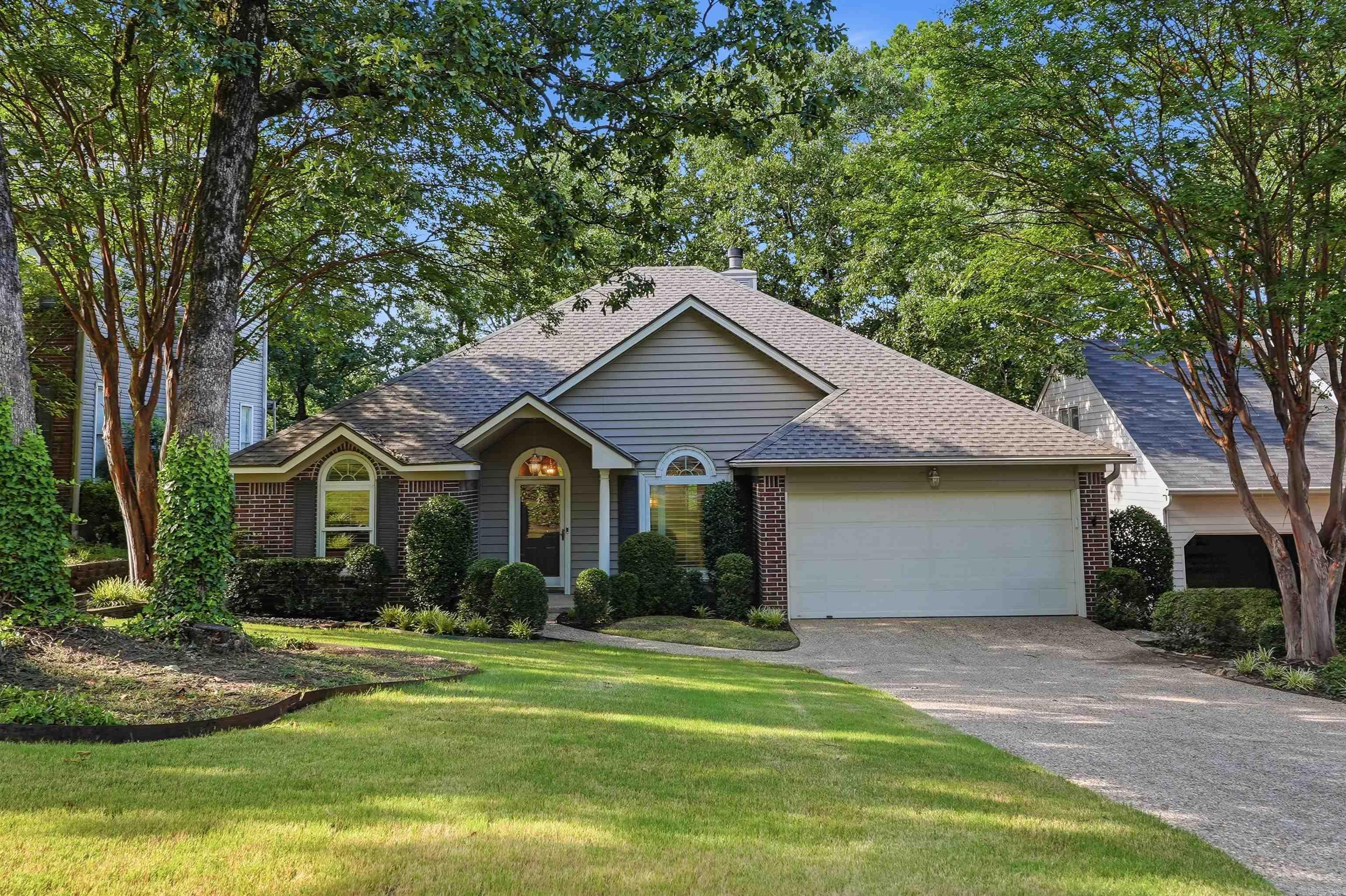 12 Cedar Branch  Little Rock, AR