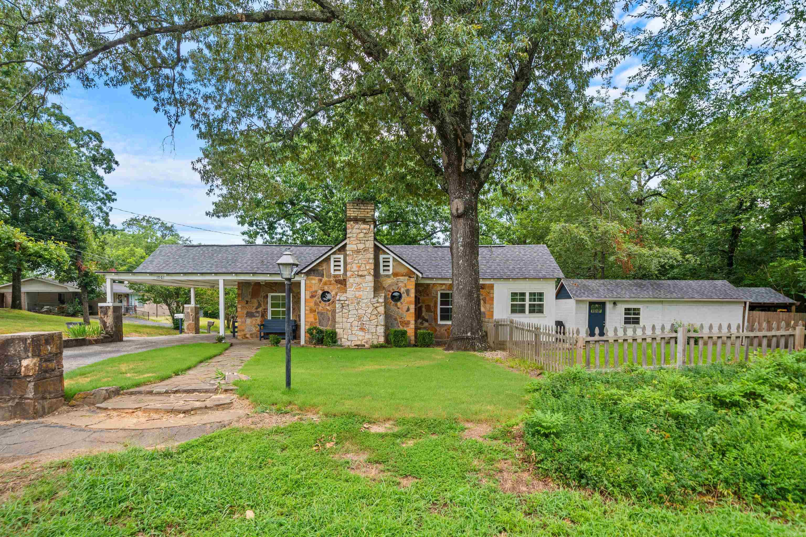 1061 Burchwood Bay  Hot Springs, AR