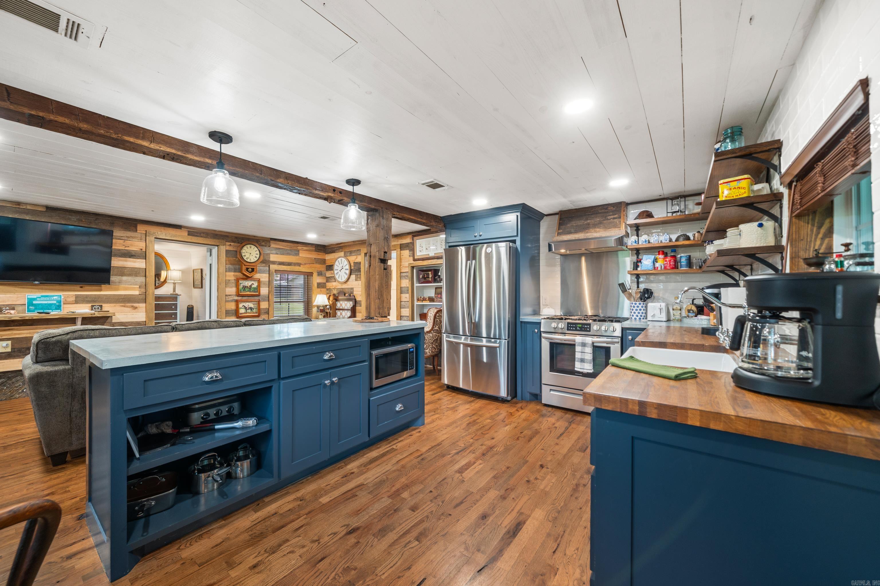 1061 Burchwood Bay  Hot Springs, AR
