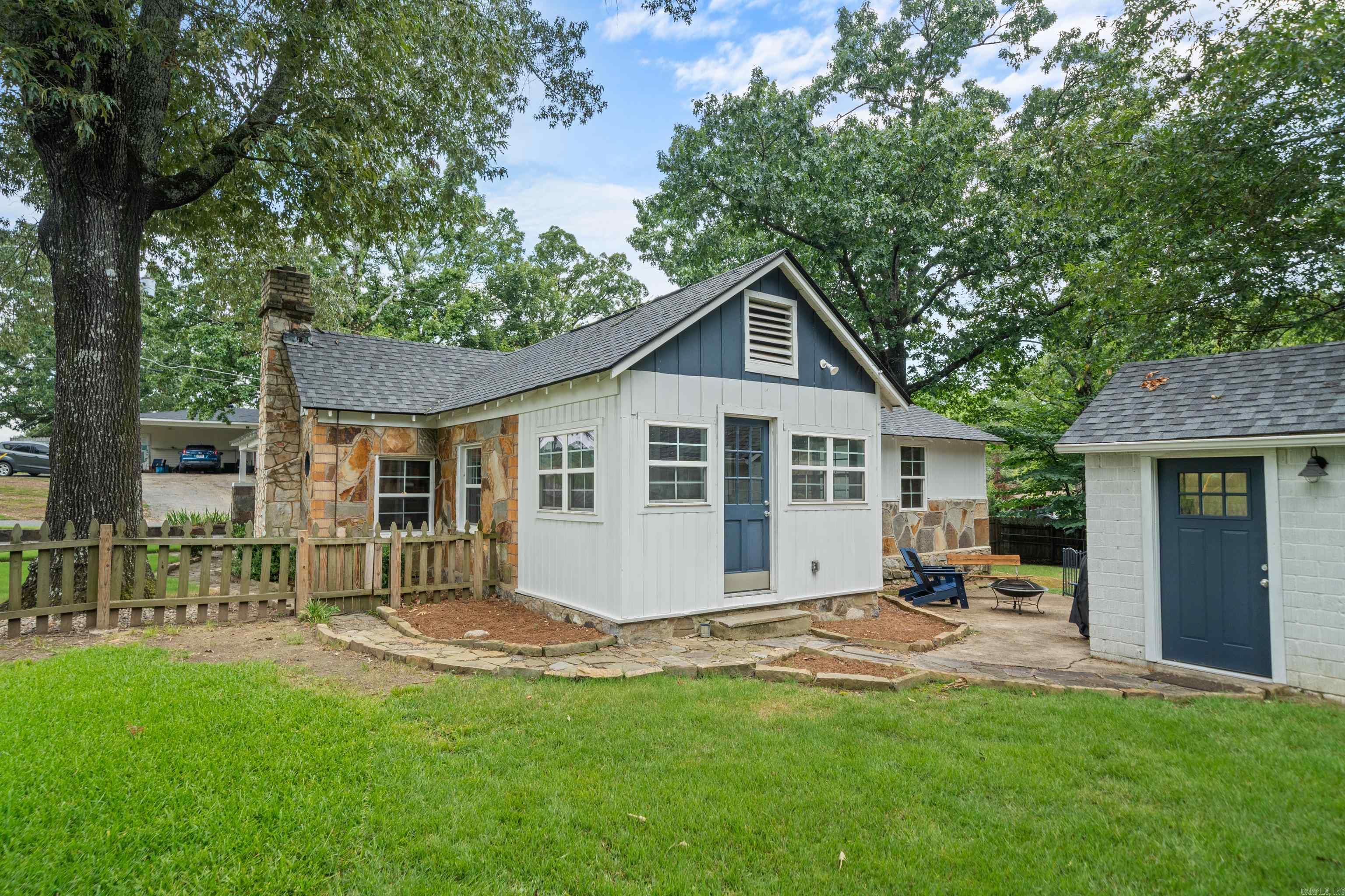 1061 Burchwood Bay  Hot Springs, AR