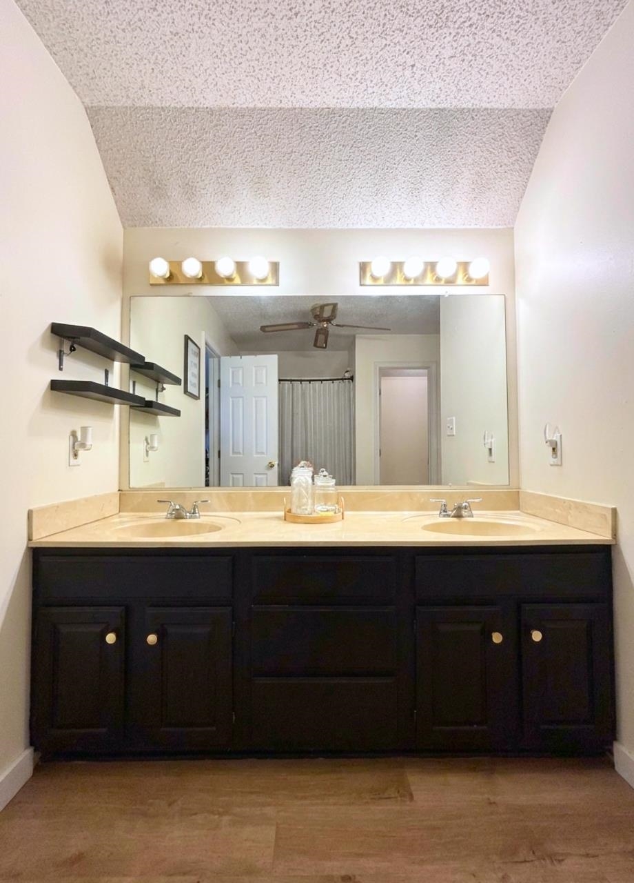 76 Cherokee  Cherokee Village, AR