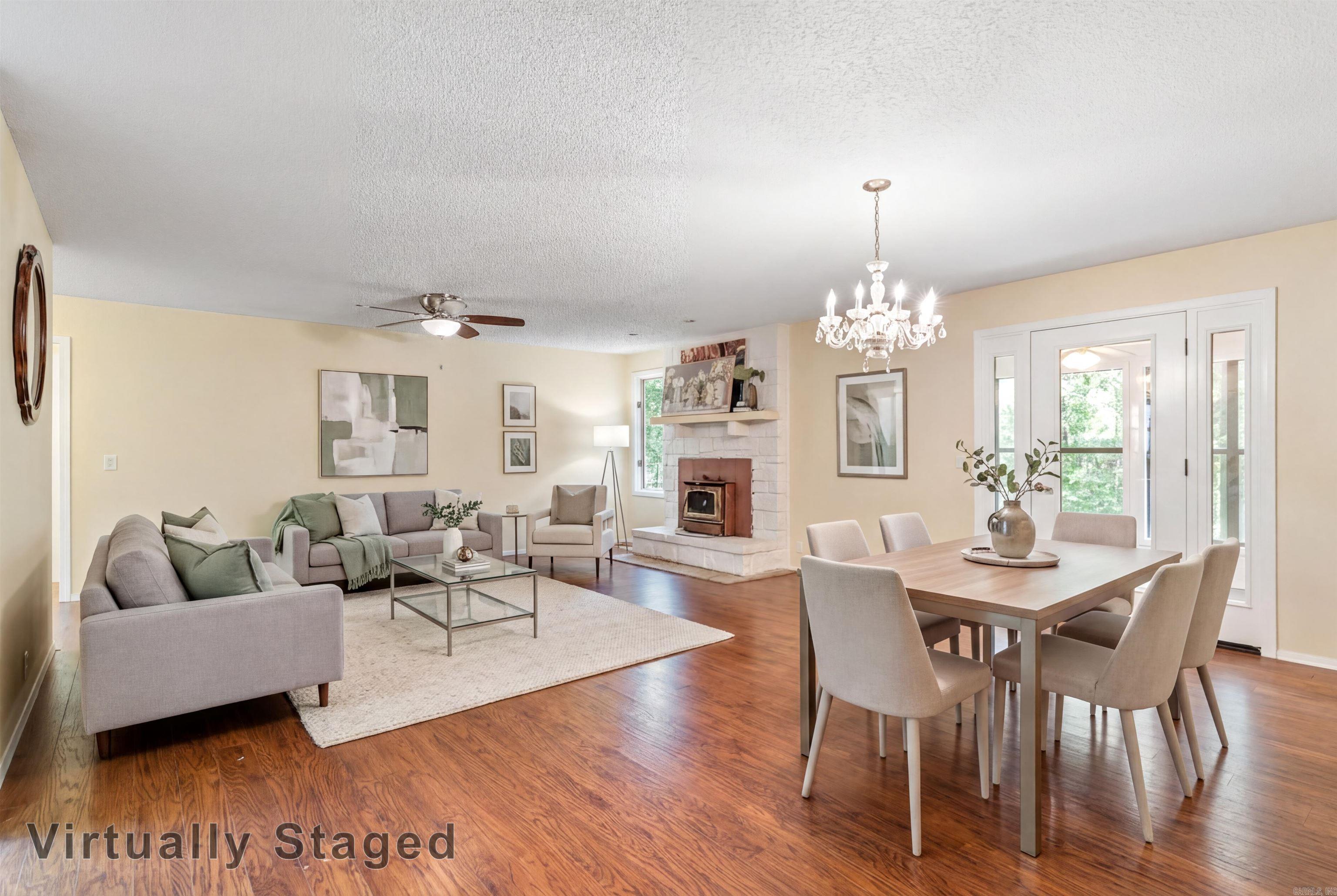 10 totana  Hot Springs Village, AR